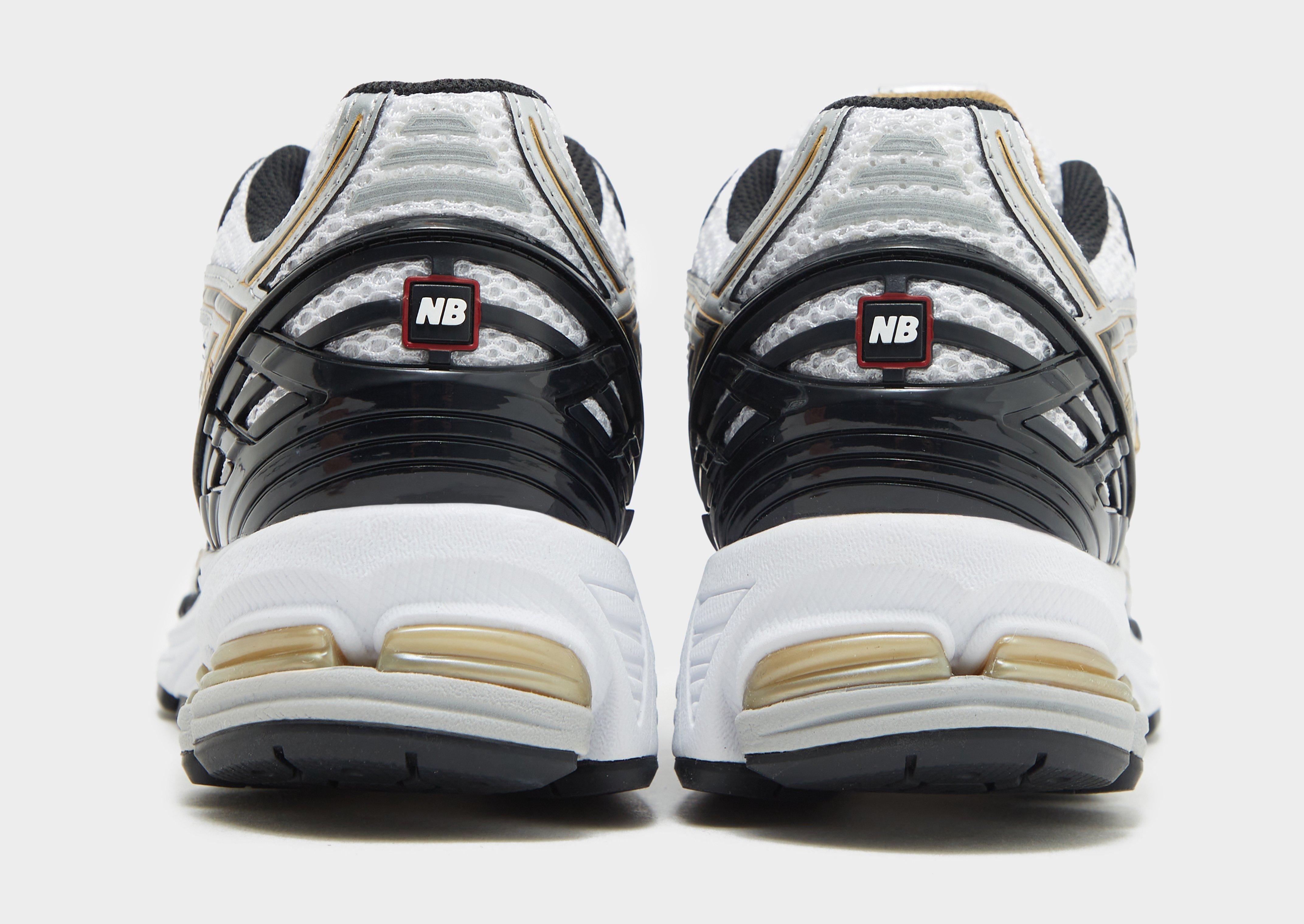 New Balance 1906R