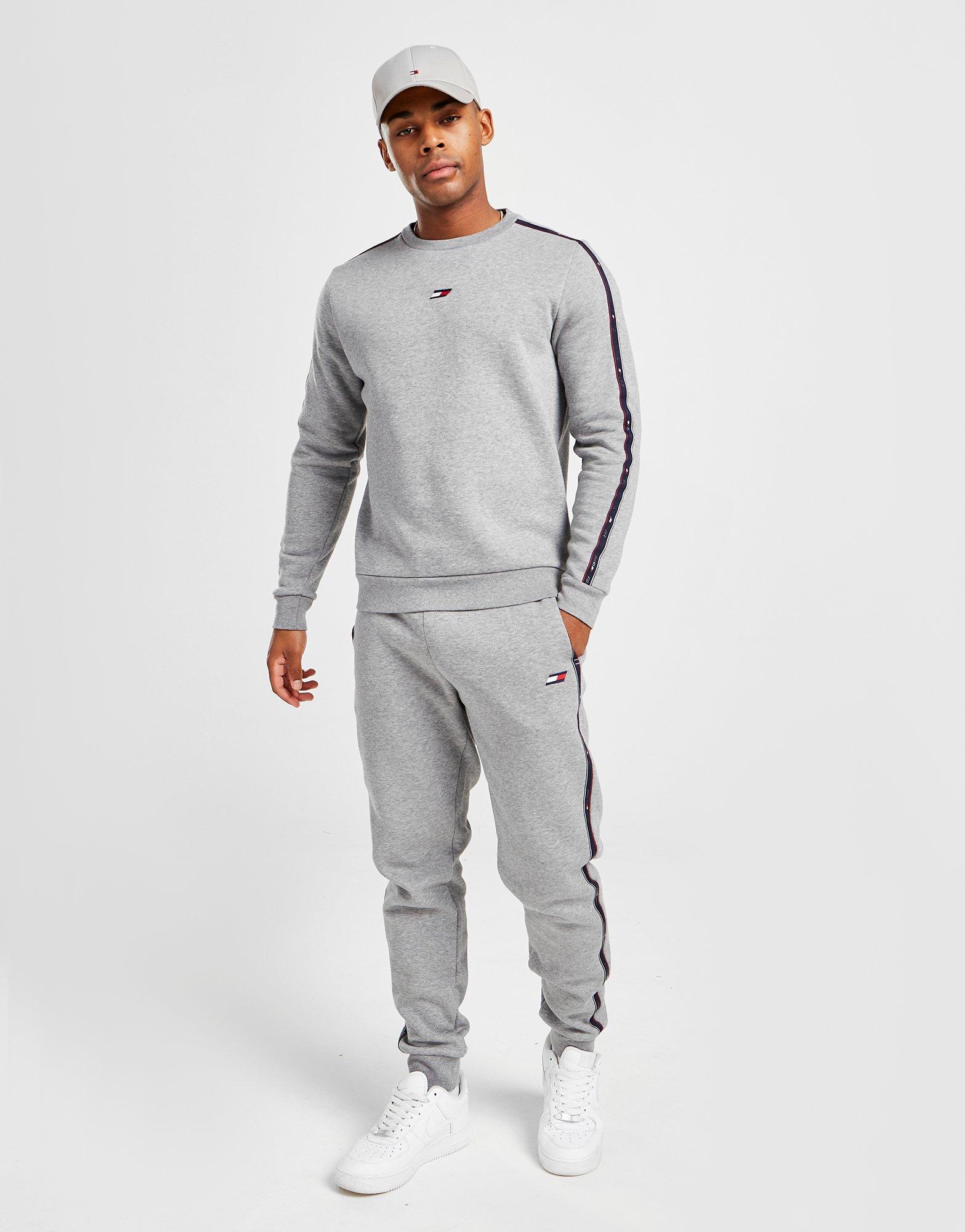 Tommy Hilfiger Tape Flag Crew Sweatshirt