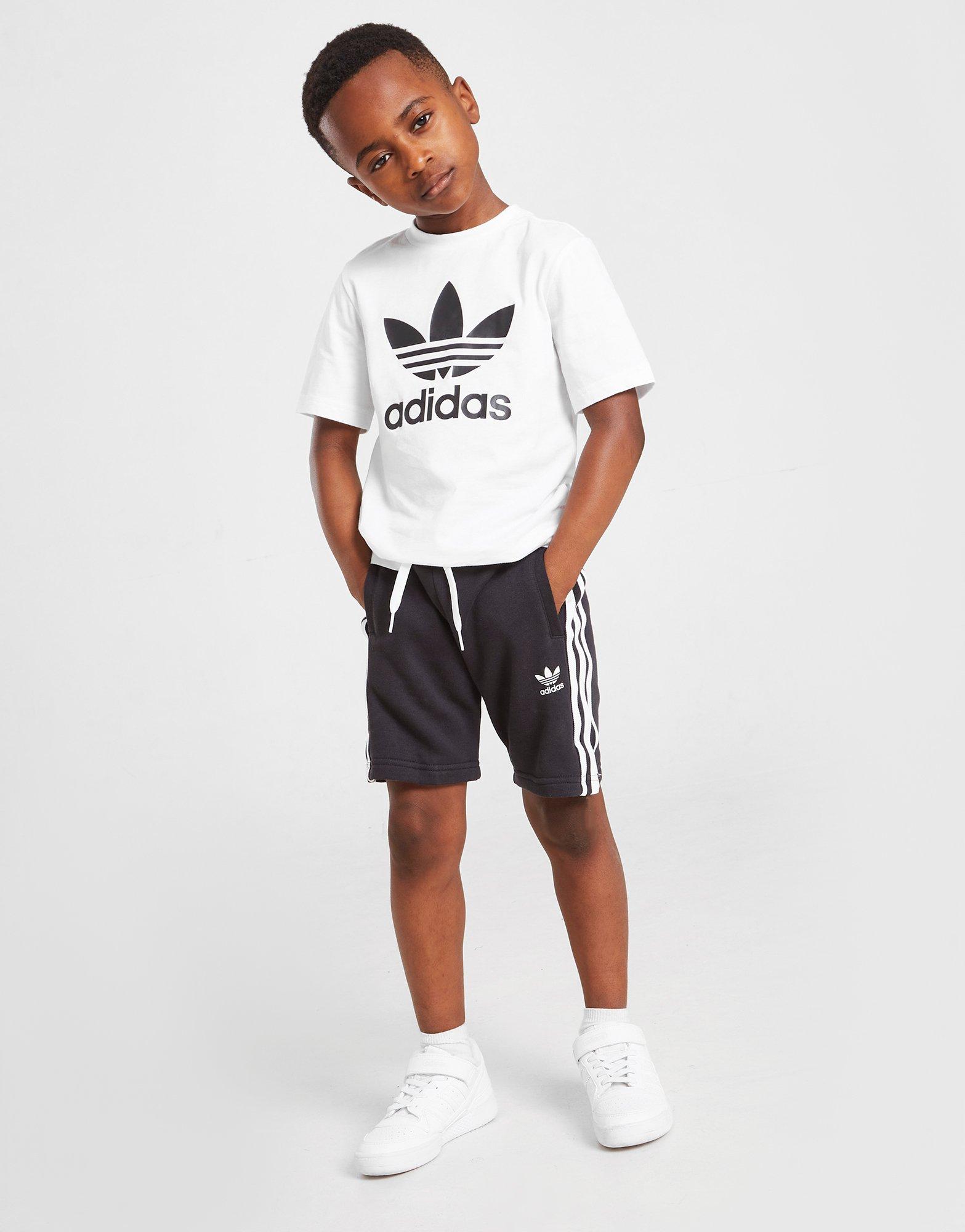 adidas t shirt shorts set