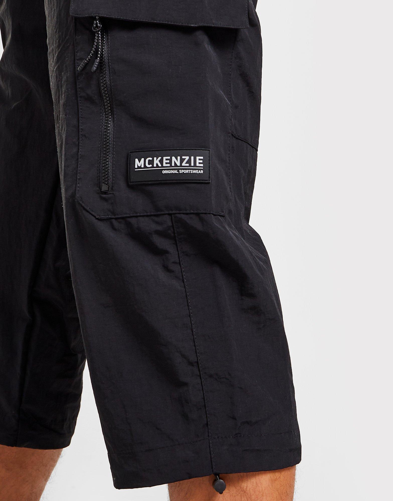 McKenzie Stereo 3/4 Shorts
