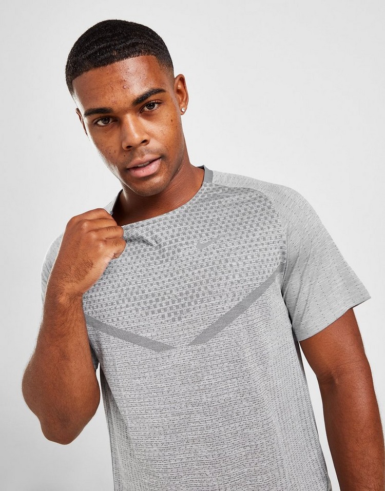 Grey Nike TechKnit T-Shirt | JD Sports UK