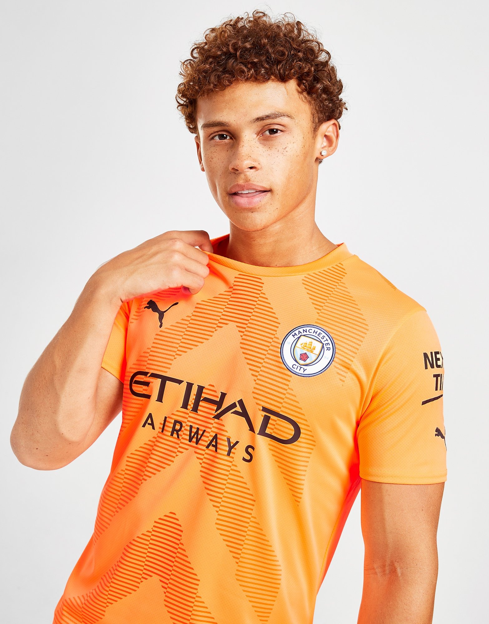 New Man City Goalkeeper Kit 2022-23, Puma Orange & Blue GK Shirts