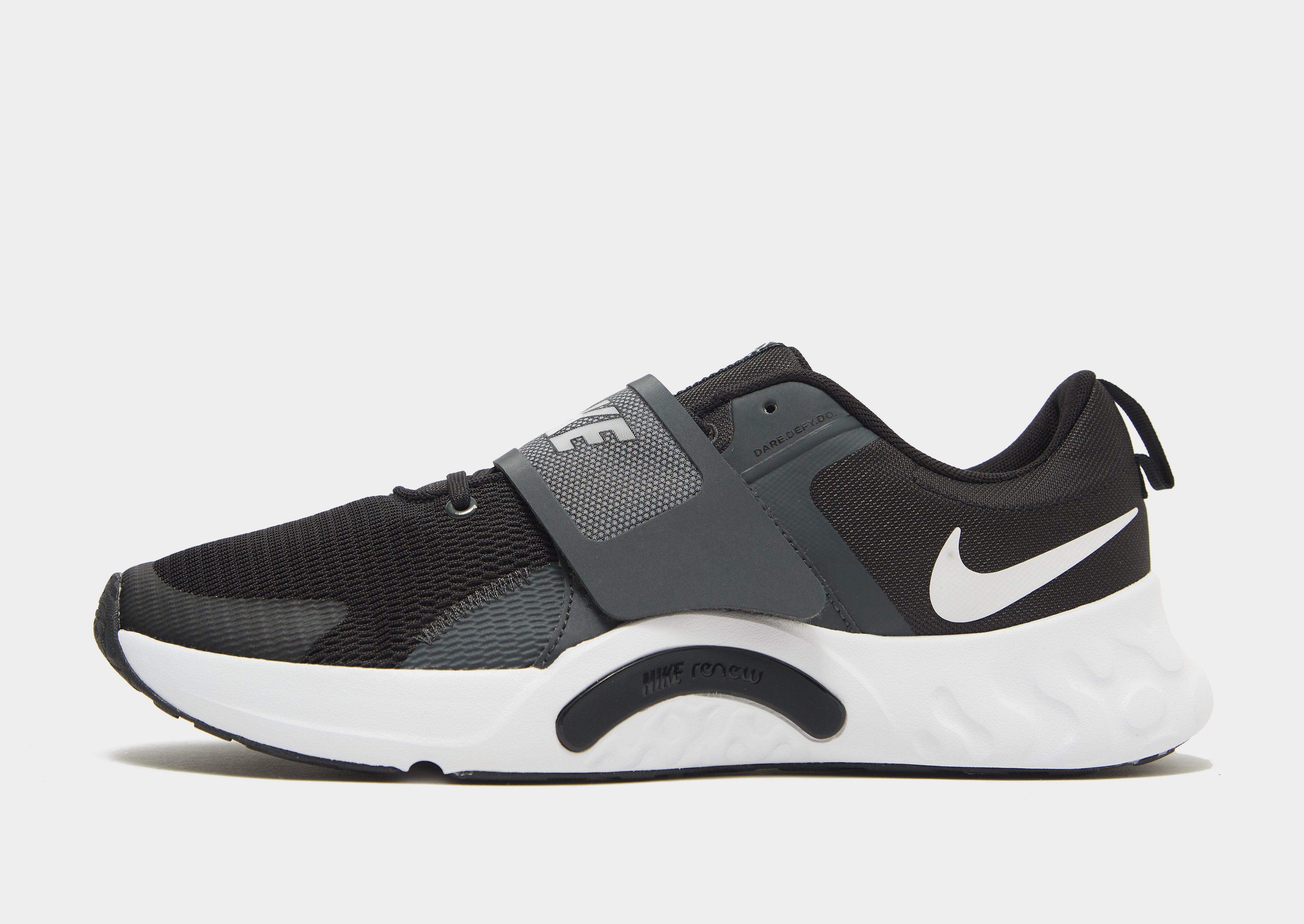 nike retaliation black