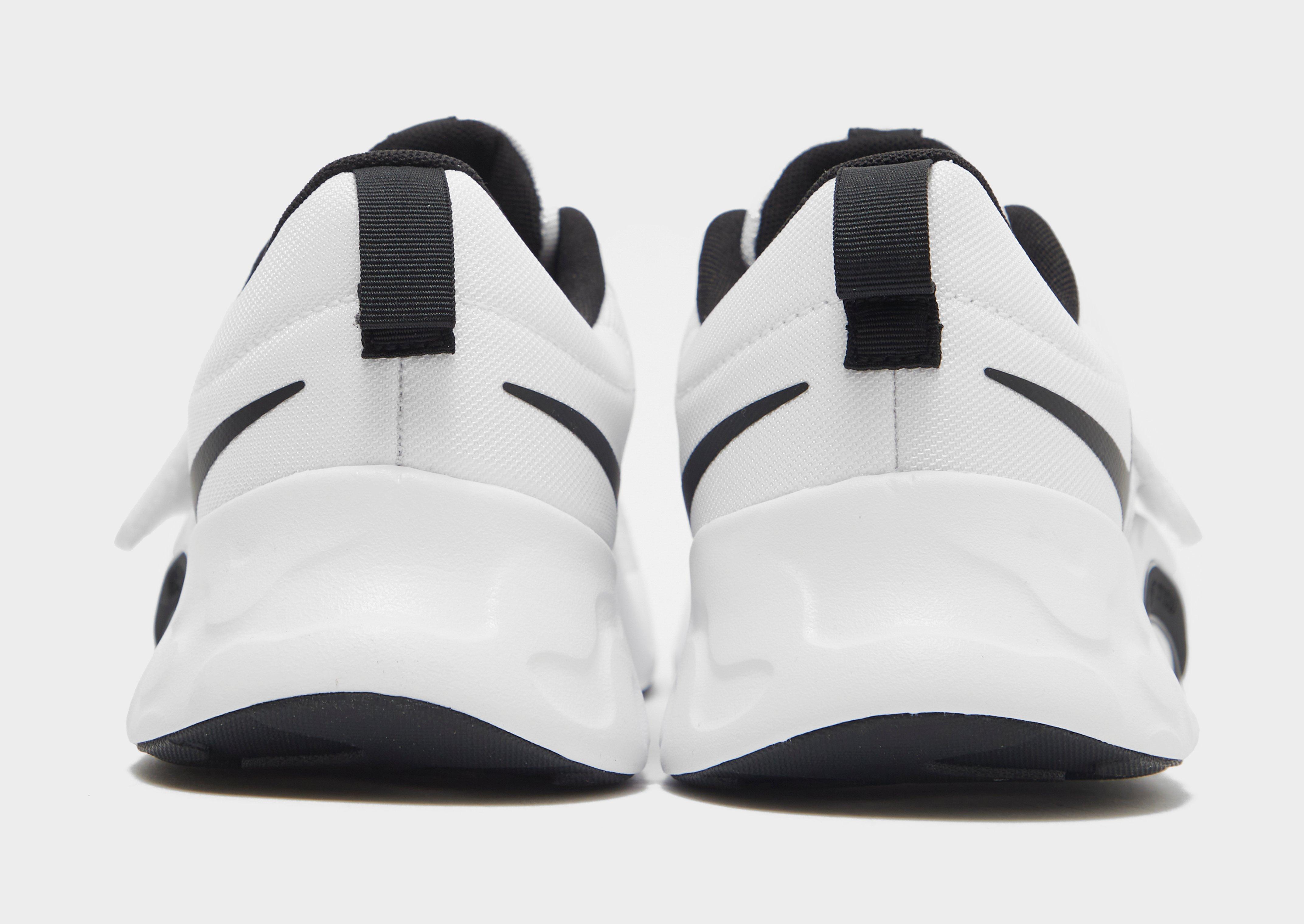 Nike Retaliation 4