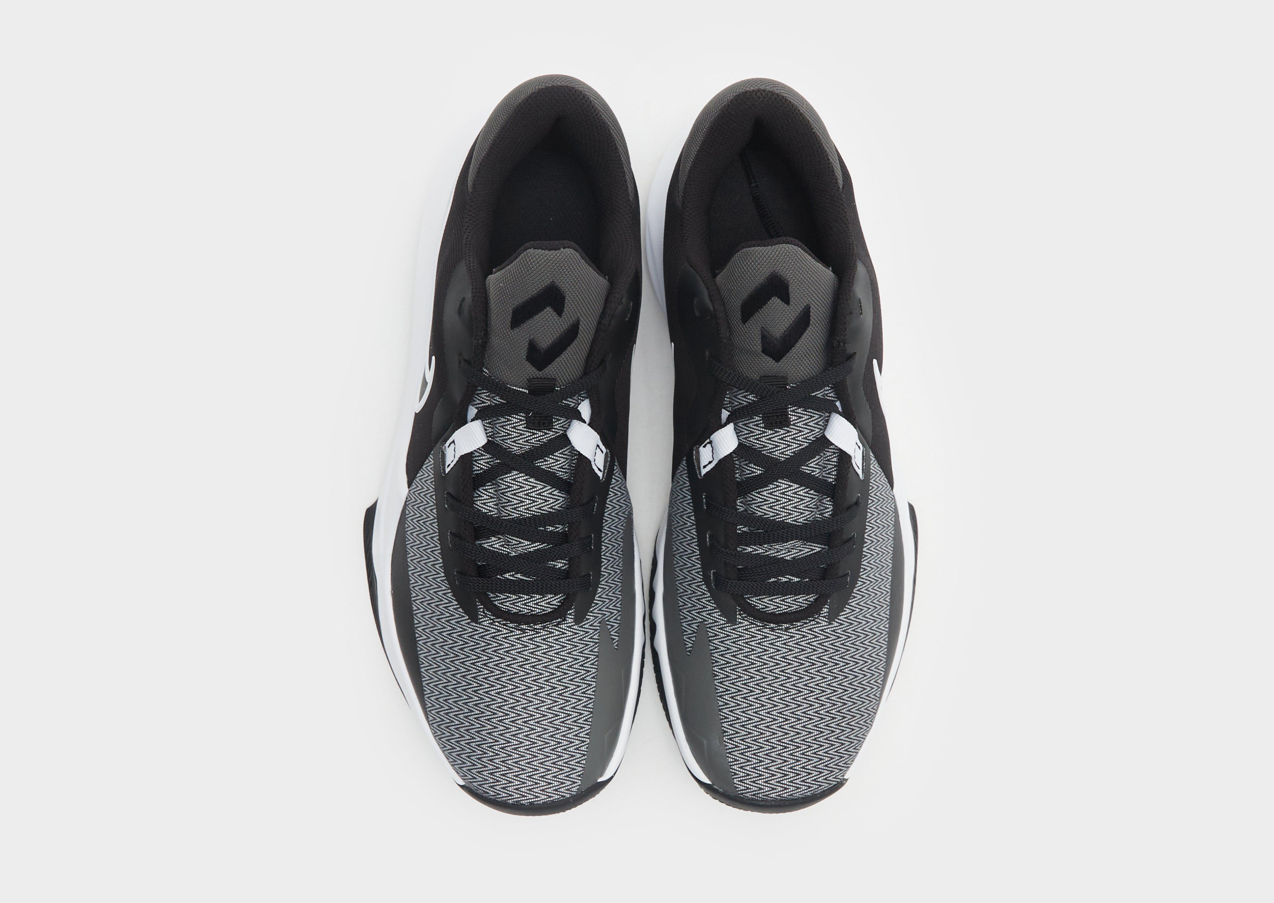 Nike Precision 6
