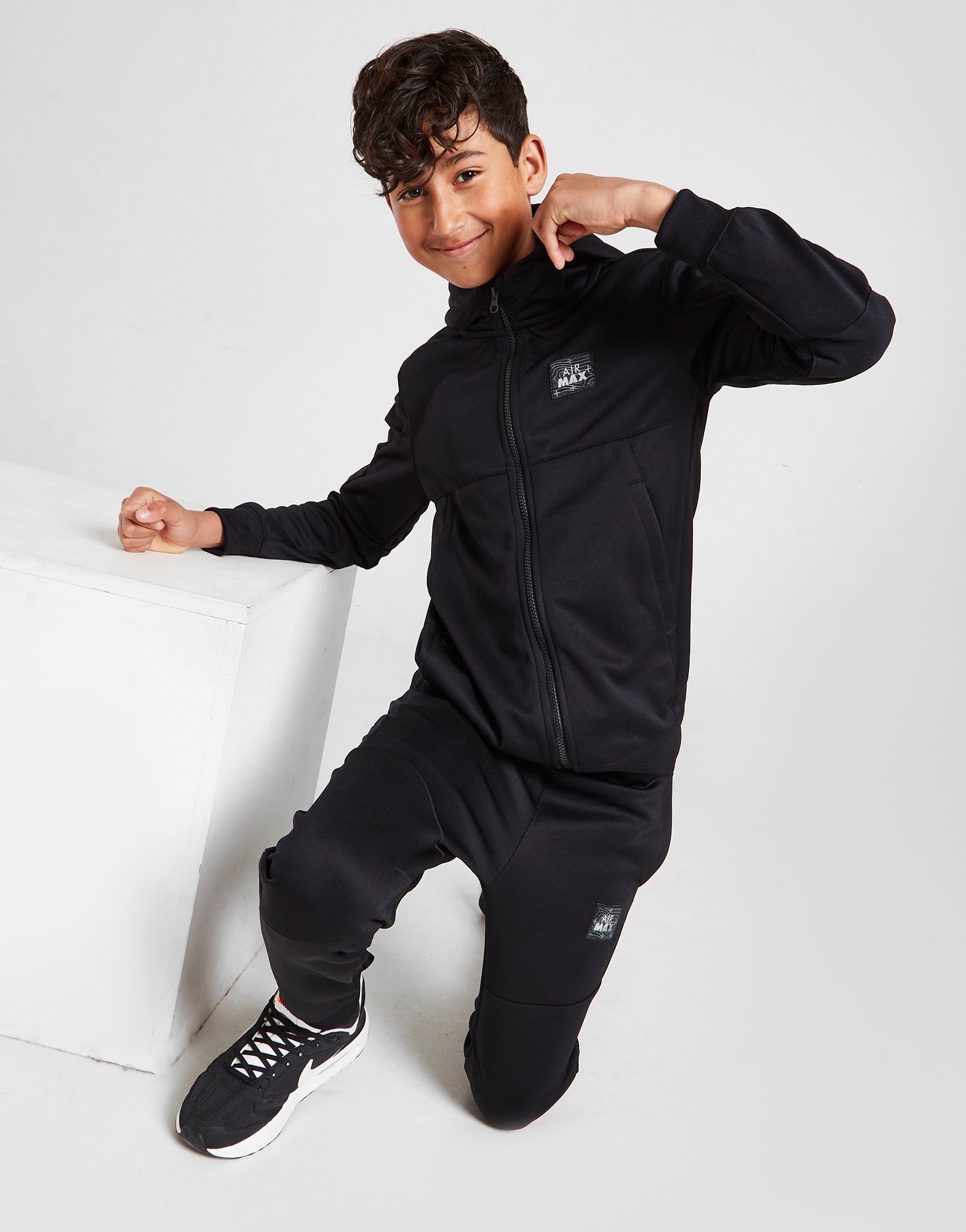 salida Cliente Aturdir Black Nike Sportswear Air Max Full Zip Hoodie Junior | JD Sports UK