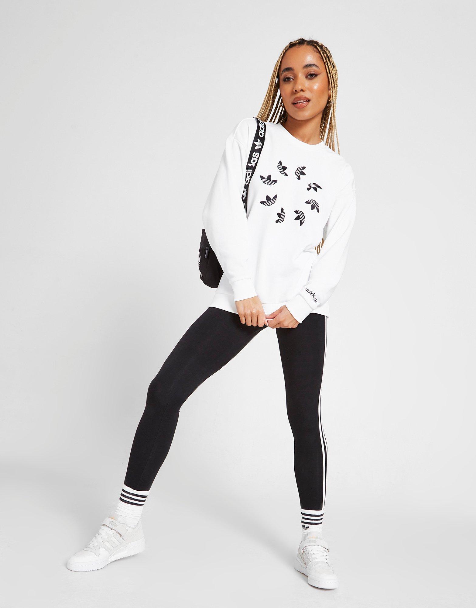 adidas Originals Circle Trefoil Crew Sweatshirt