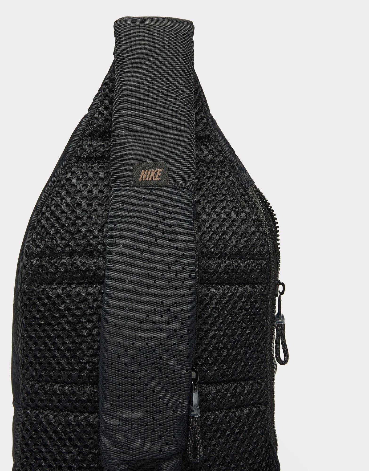 Black Nike Sportswear Essentials Cross-Body Bag - JD Sports Global