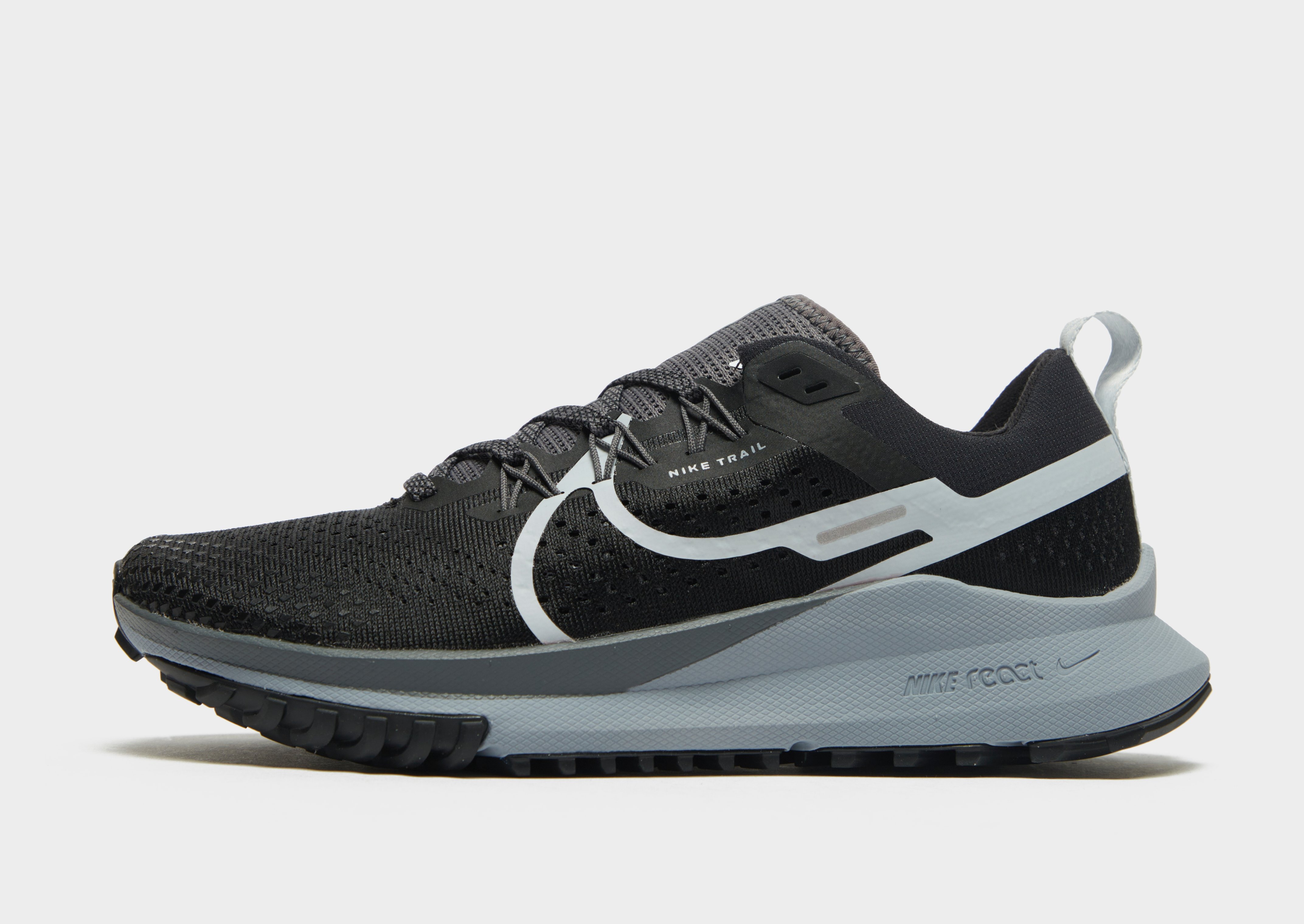 Correlación voz escarabajo Nike Pegasus Trail 4 para mujer en Negro | JD Sports España