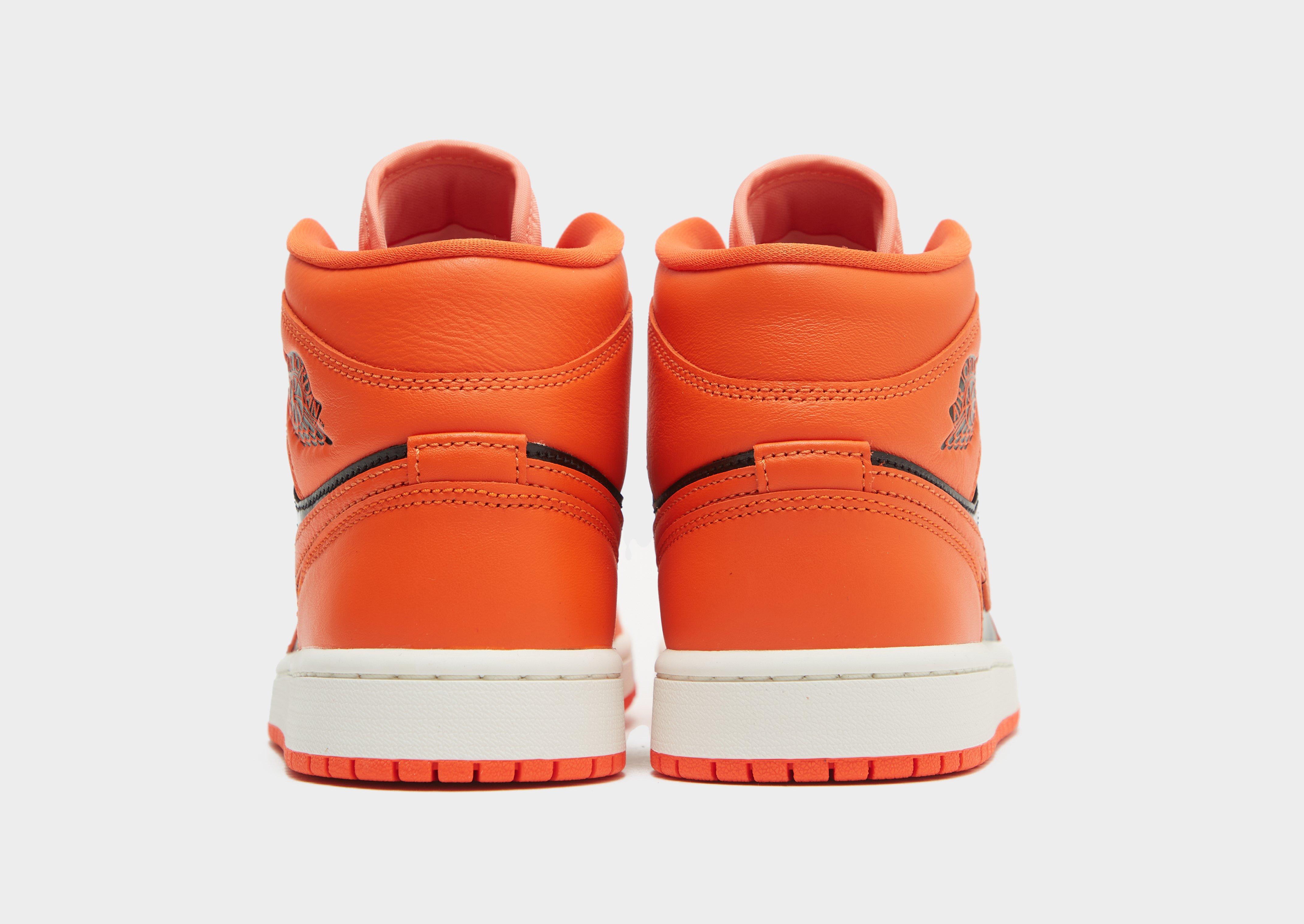 Jordan Air 1 Mid SE Women's
