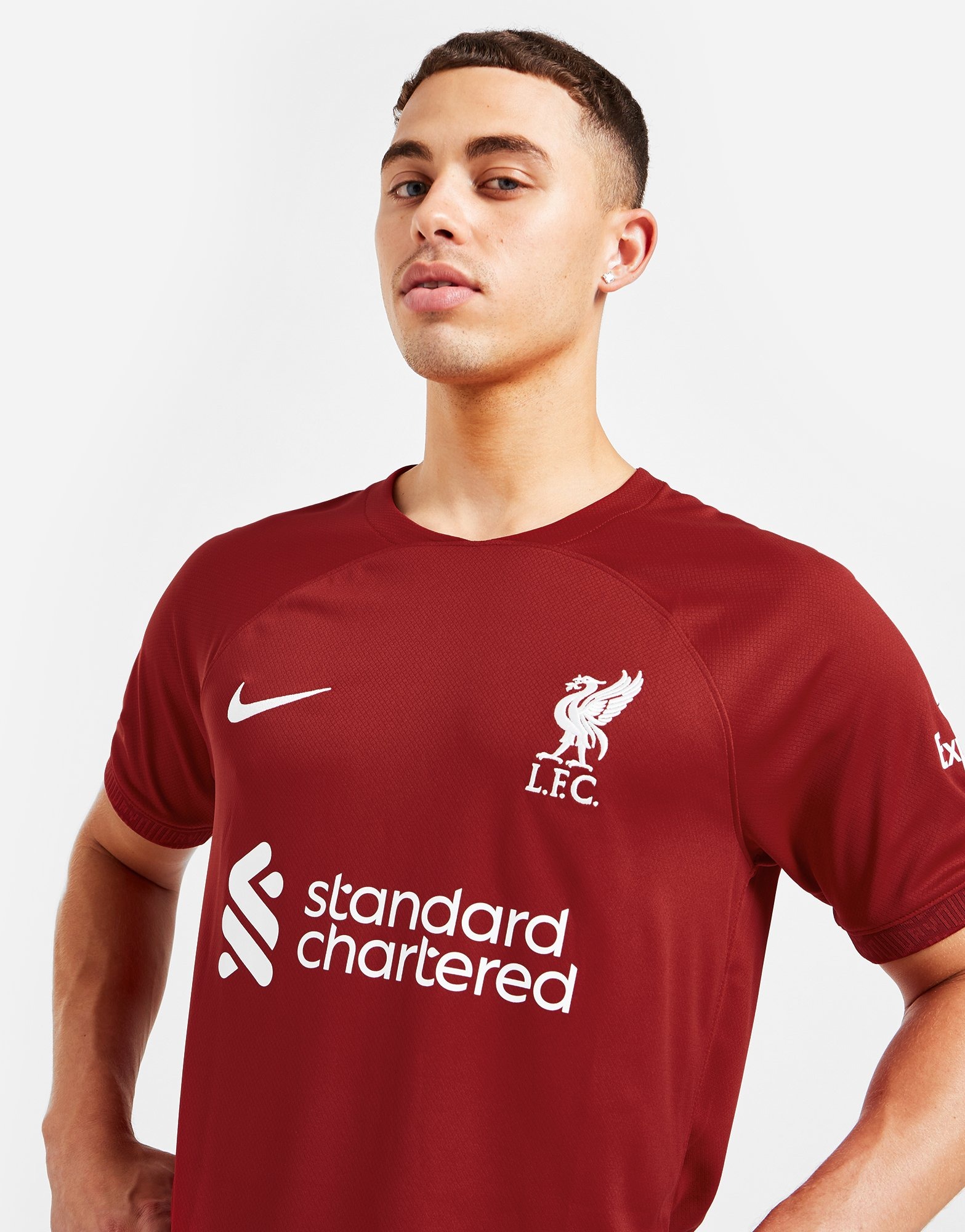 Nike Liverpool FC 2022/23 Stadium Home Jersey Womens Tough Red ...