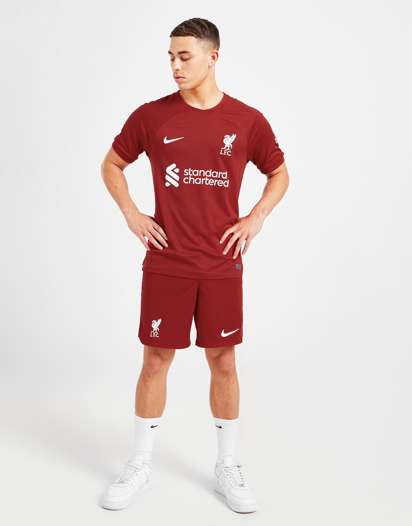 Nike pantalón Liverpool FC 2022/23 1. ª equipación en Blanco | JD Sports España