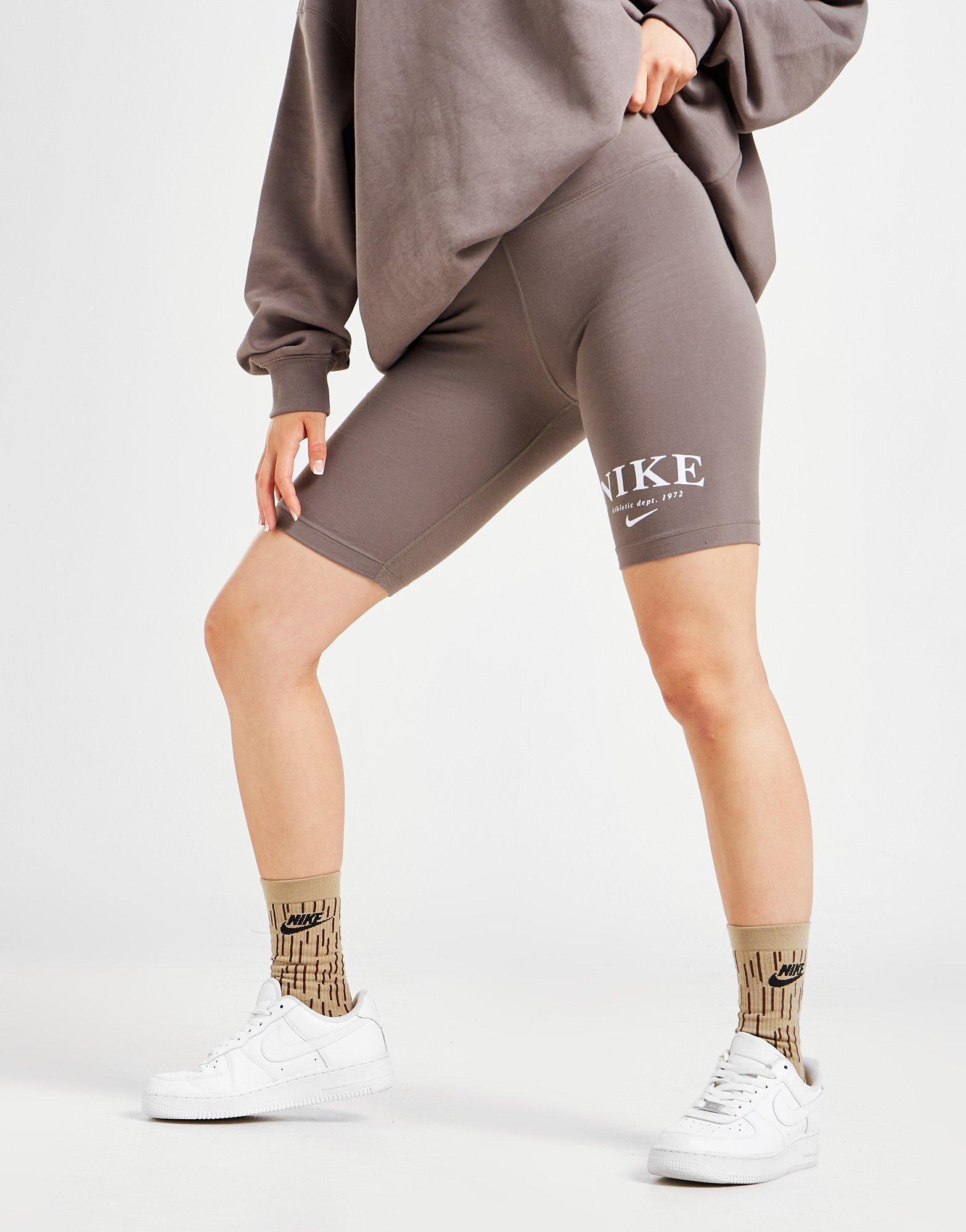 Nike Varsity Cycle Shorts