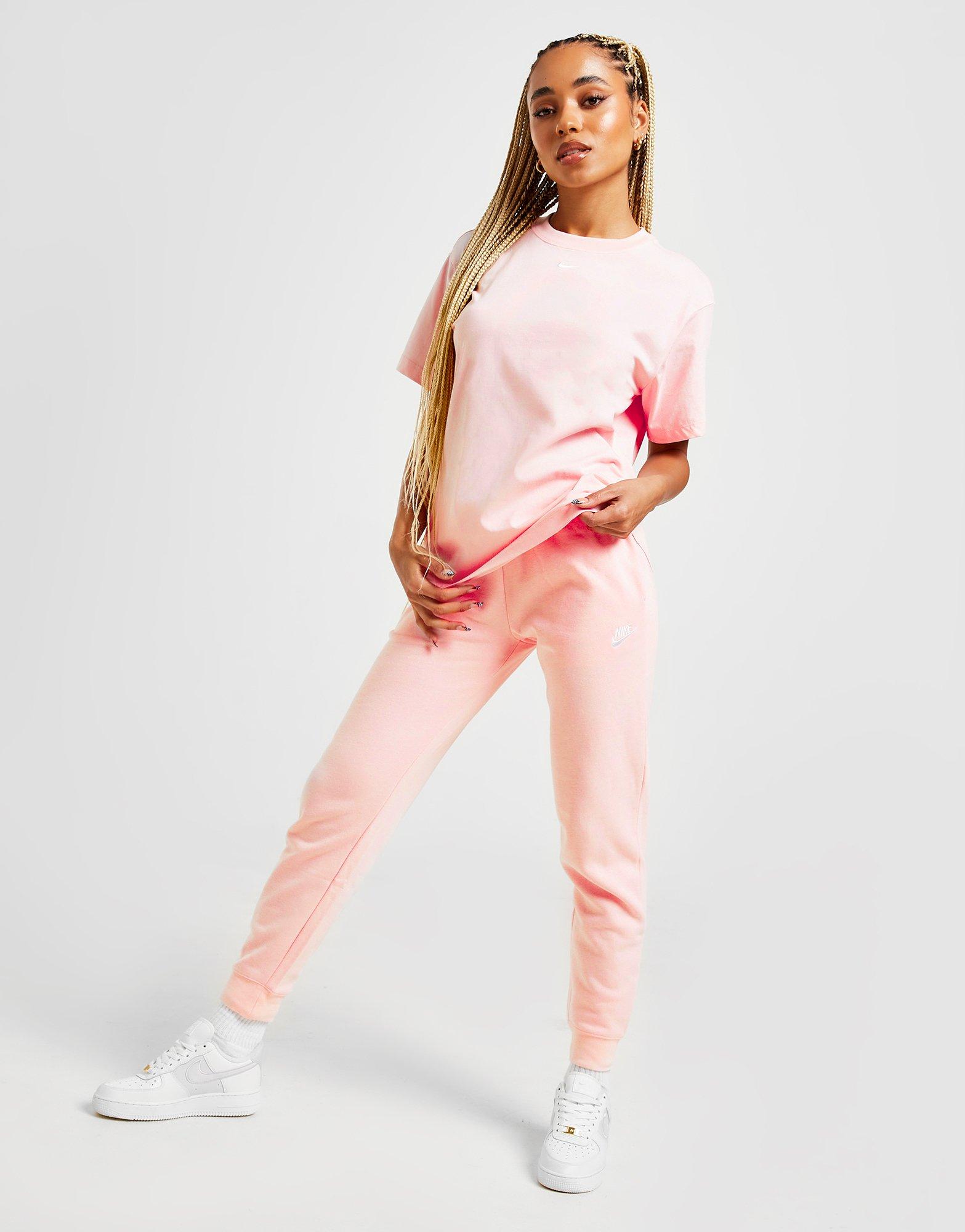 Nike Essential Joggers