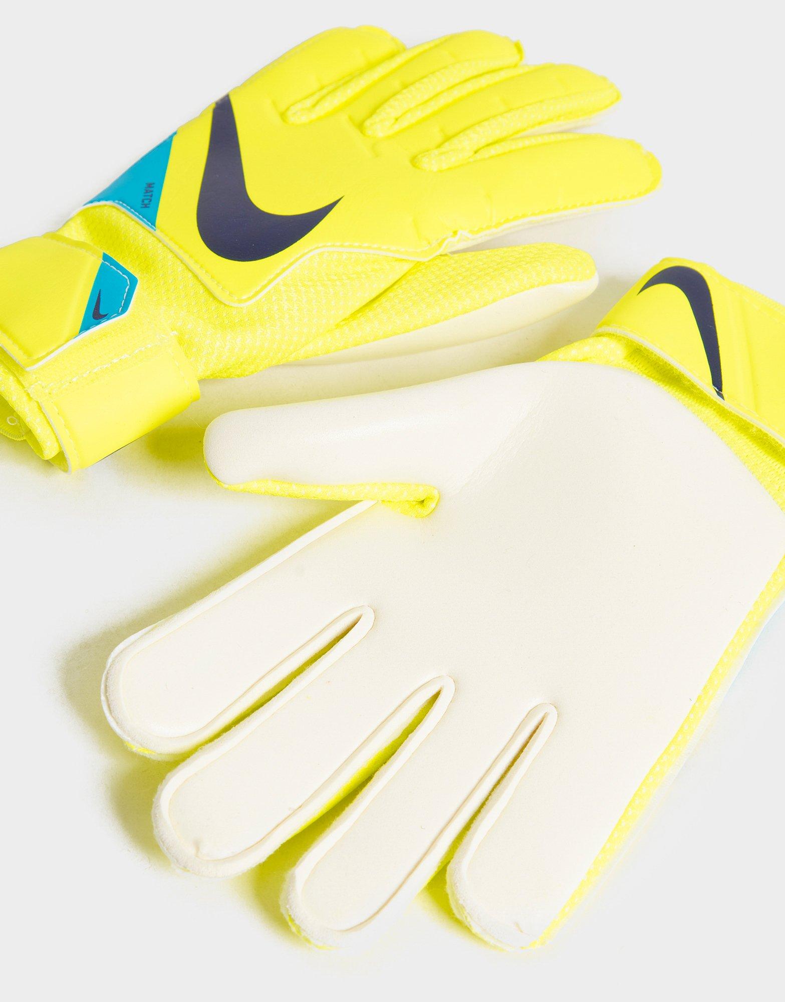 Nike Match Goalkeeper Gloves