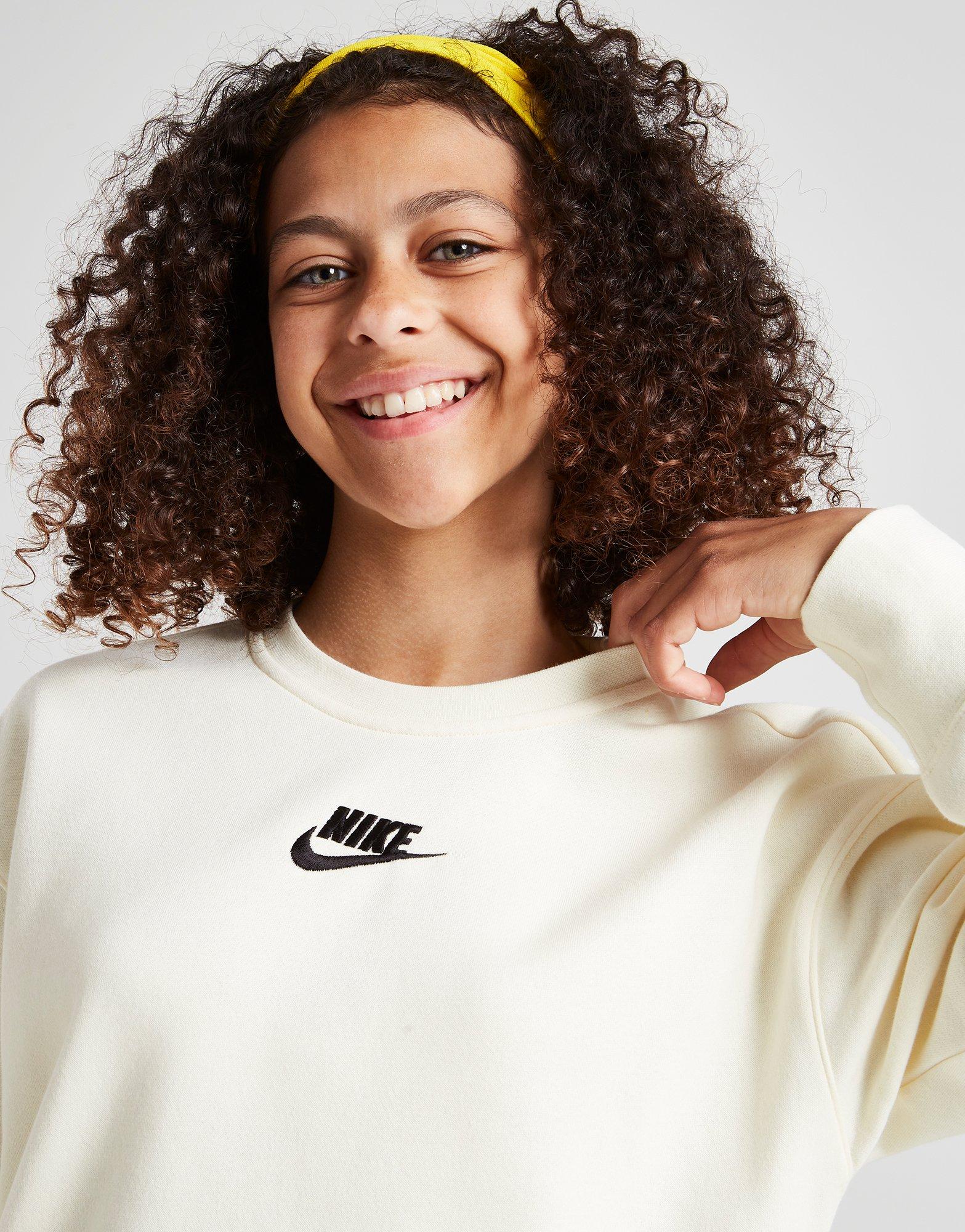 Nike Girls' Club Fleece Crew Sweatshirt Junior