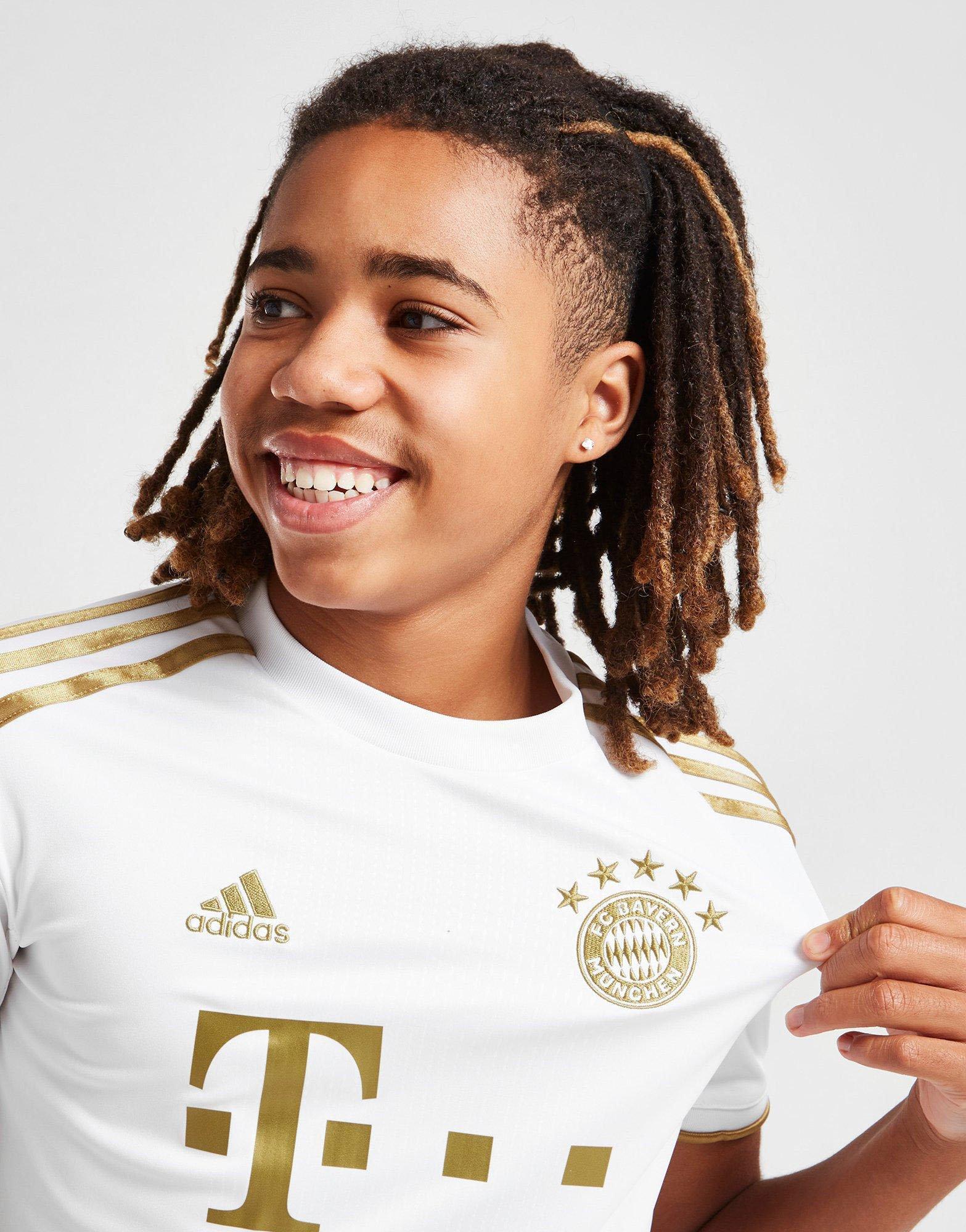 adidas FC Bayern Munich 2022/23 Away Shirt Junior