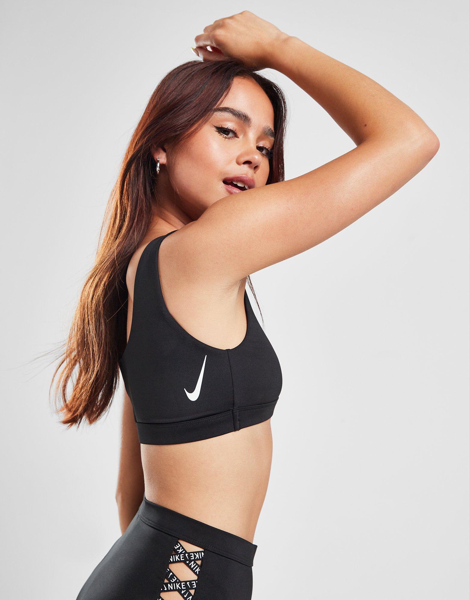 Nike Sneakerkni Scoop Neck Bikini Top