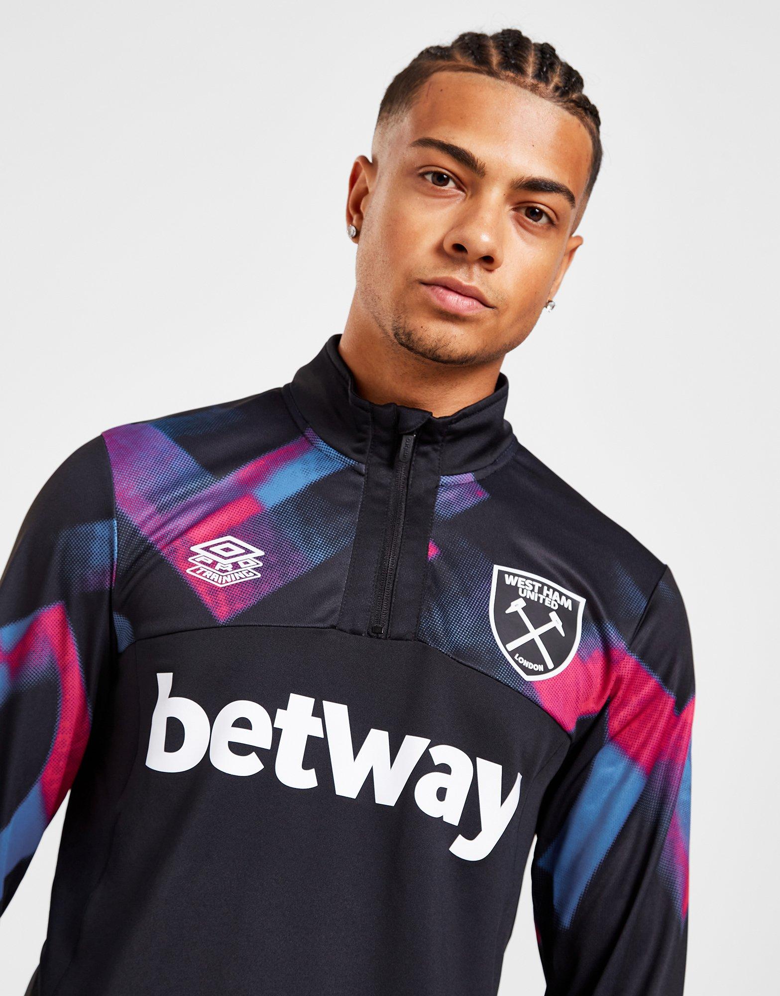 Umbro West Ham United FC Warm Up 1/4 Zip Top