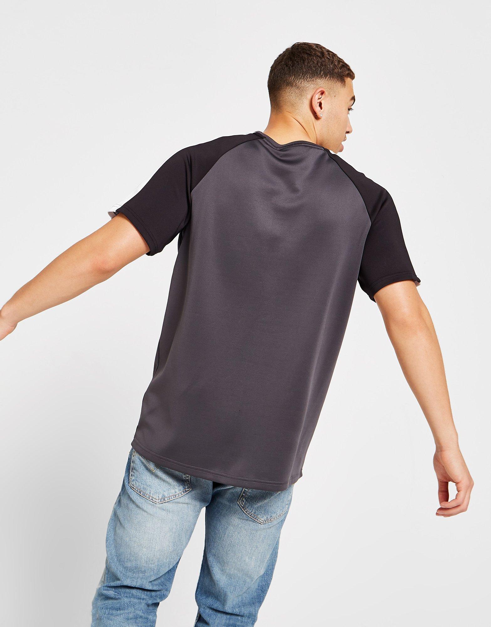 McKenzie Exile Poly T-Shirt