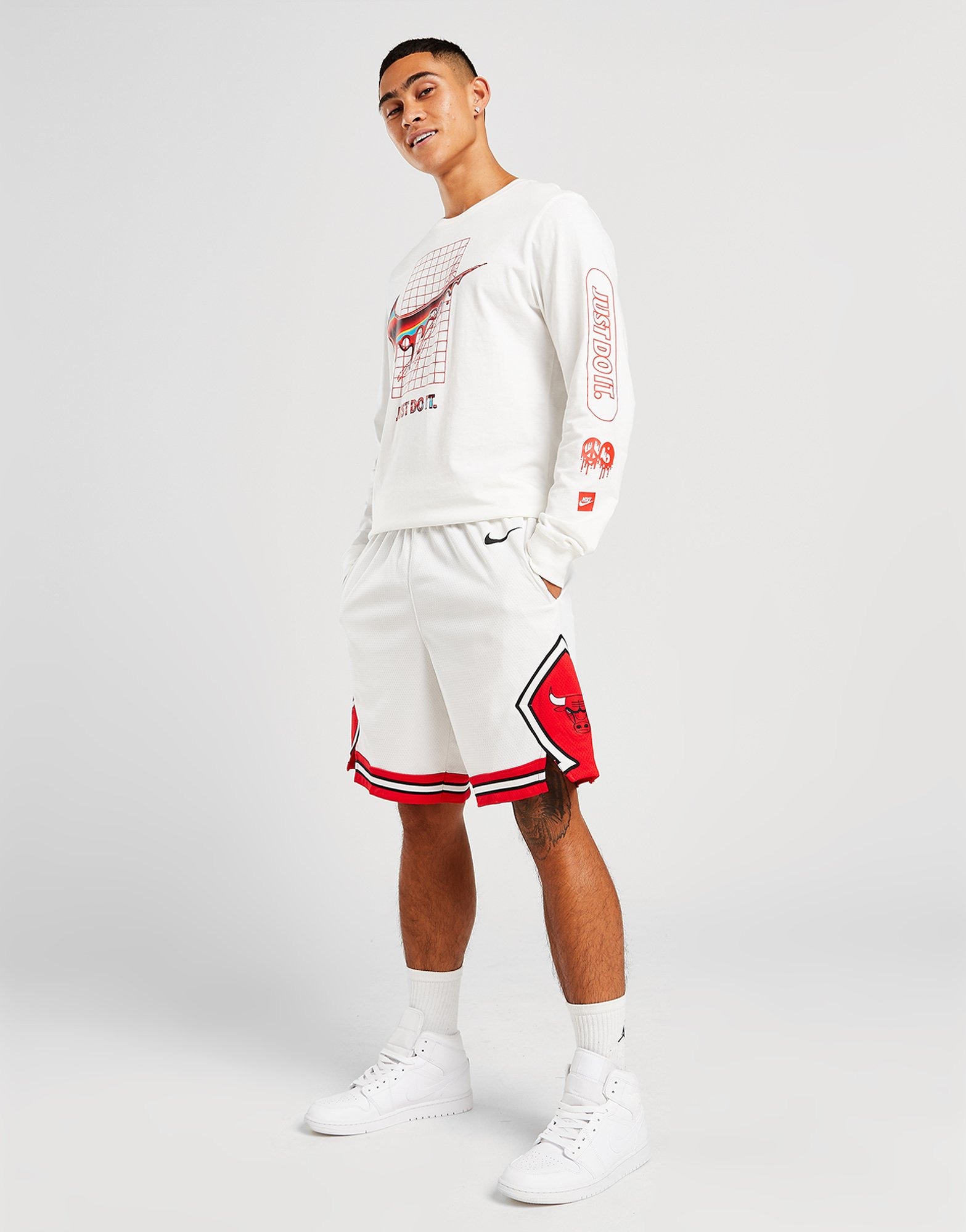 Nike Men's Chicago Bulls Association Swingman Shorts - White