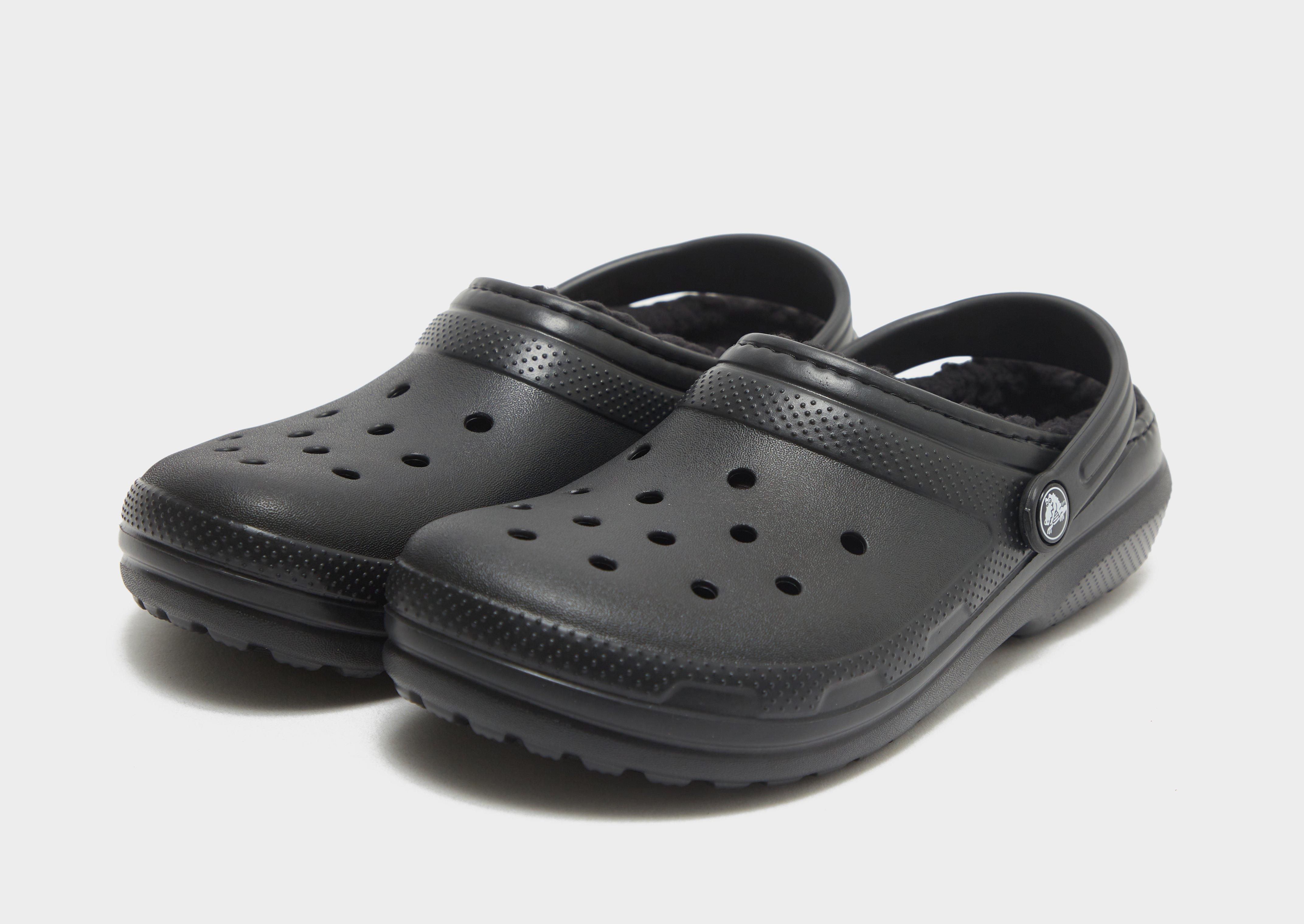 Black fur best sale crocs kids