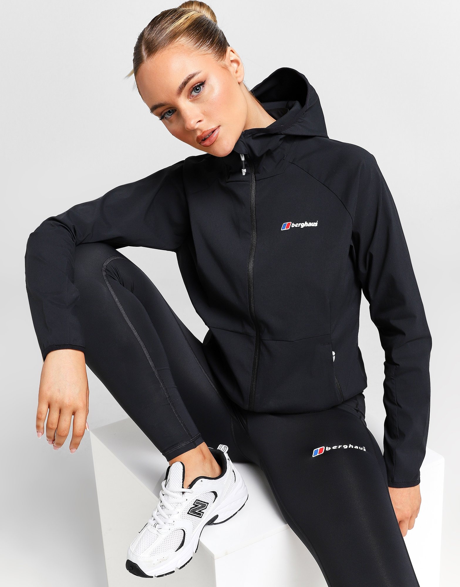 sort-berghaus-arrina-jacket-jd-sports-danmark