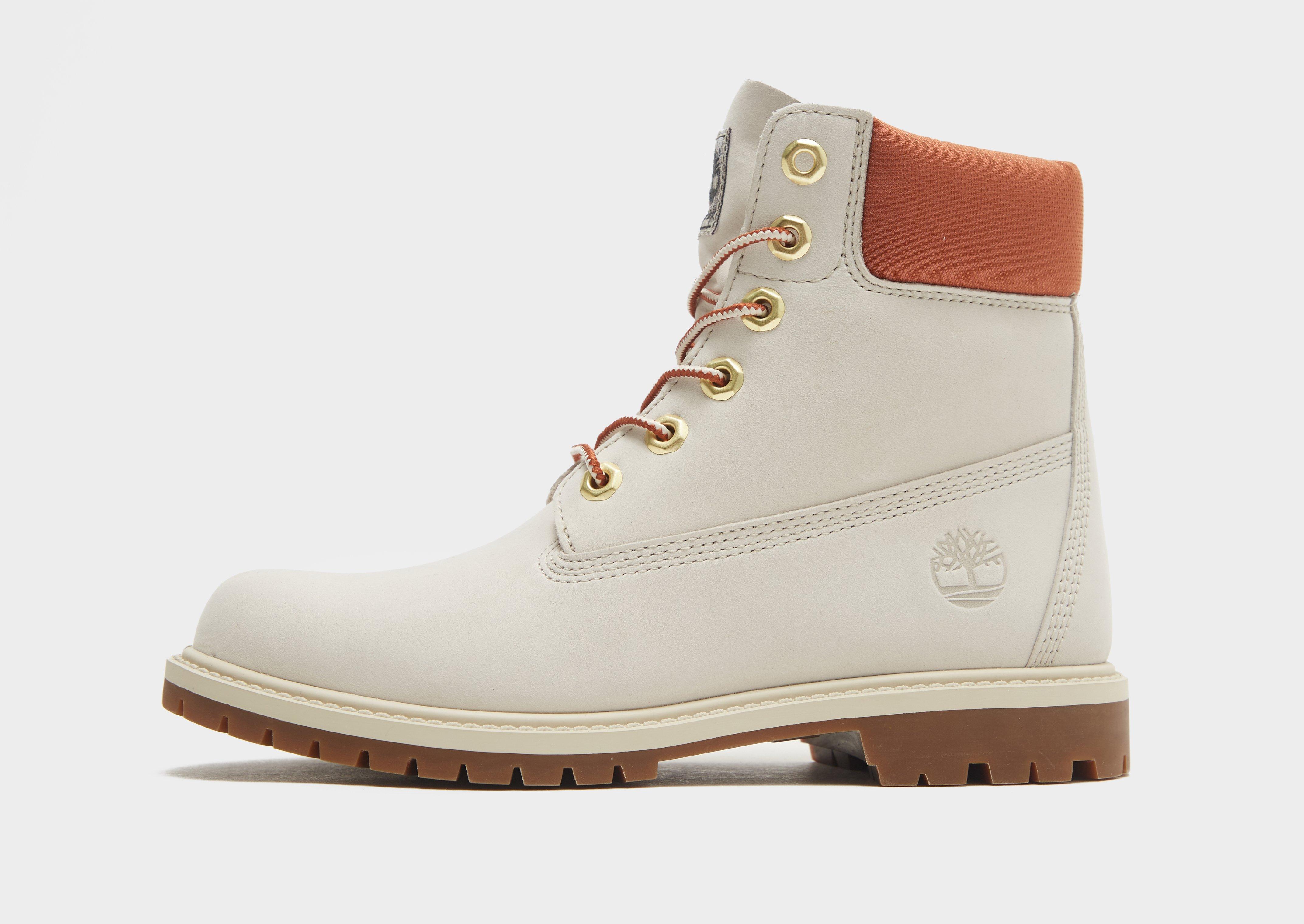 women in timberlands