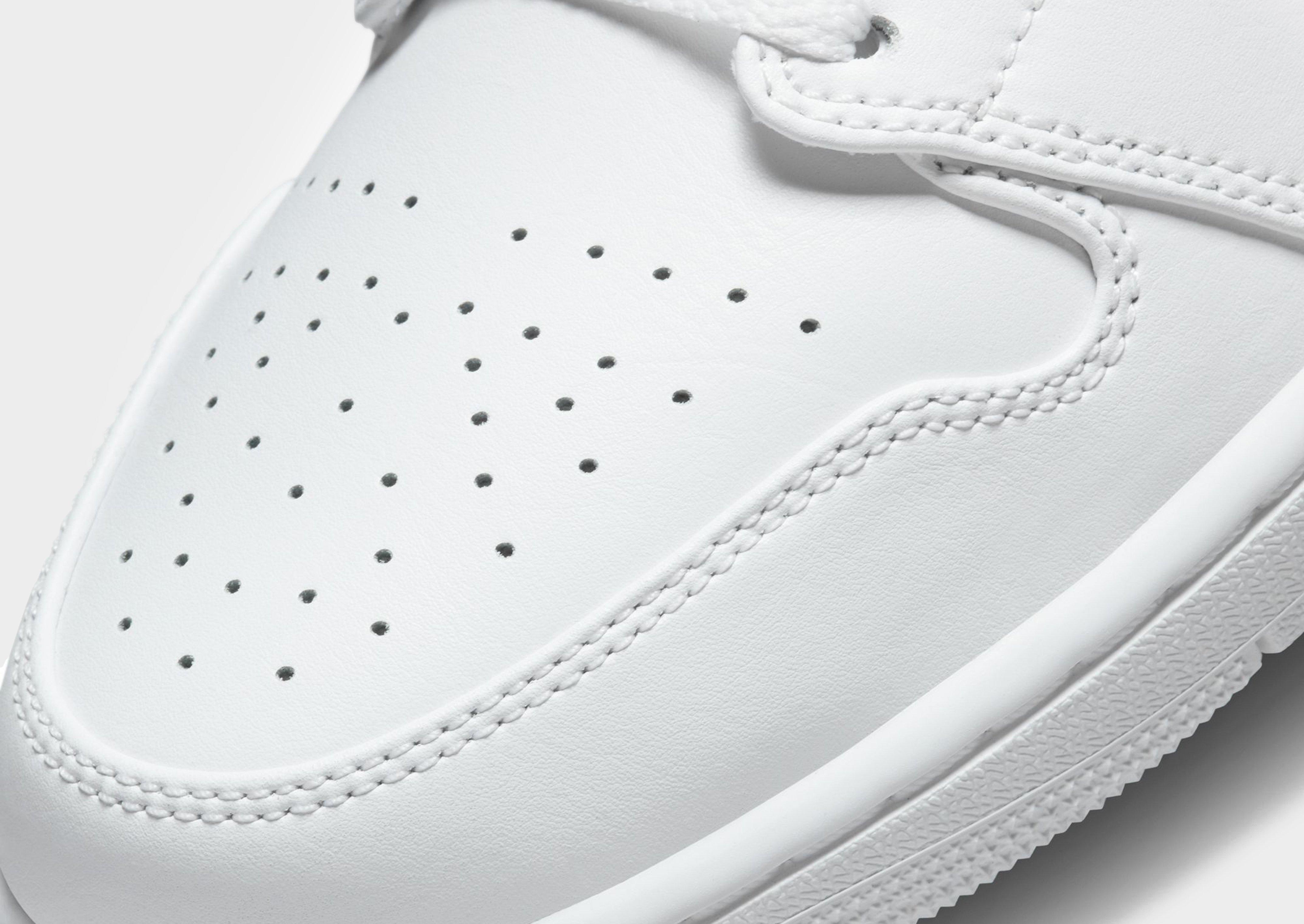 Nike air jordan 1 low sales trainers in white