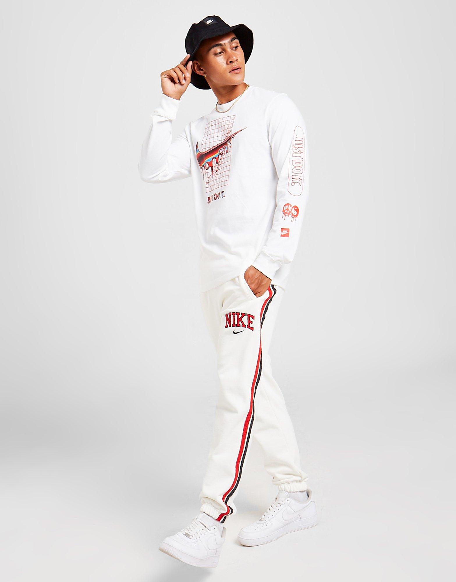 Nike Heatwave Long Sleeve T-Shirt
