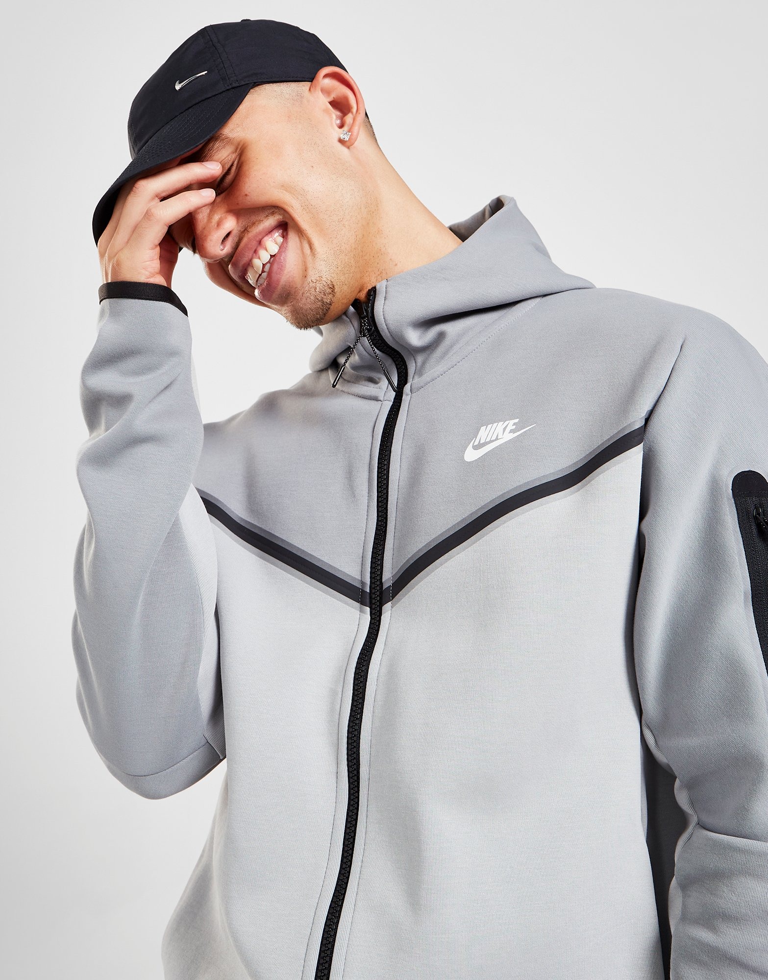 White Nike Tech Fleece Full Zip Hoodie | JD Sports UK