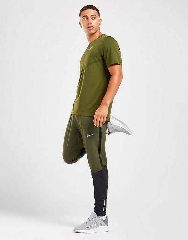 Araña compañerismo estudiar Nike pantalón de chándal Run Division Hybrid en Negro | JD Sports