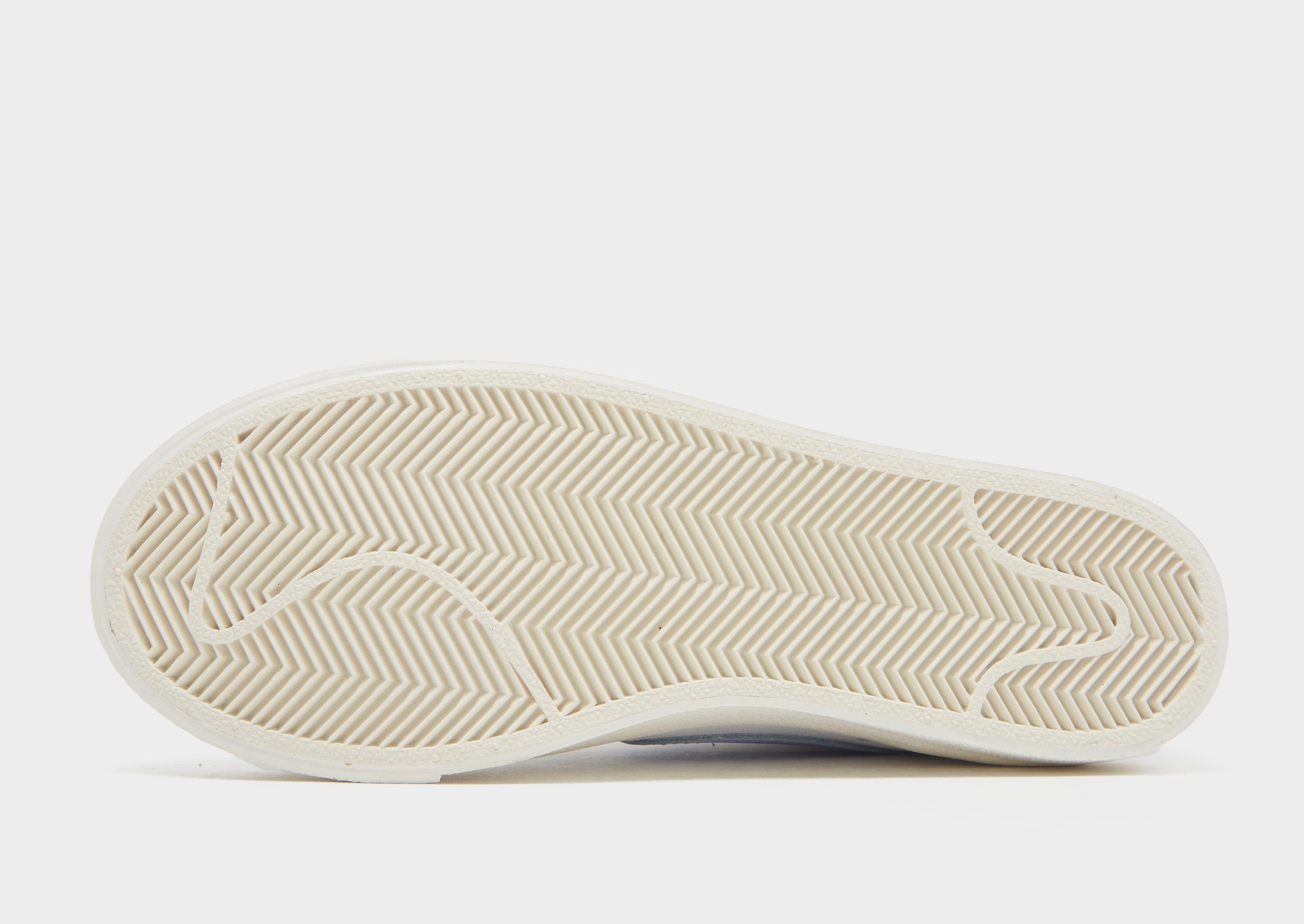 Nike Blazer Mid '77 para Mulher