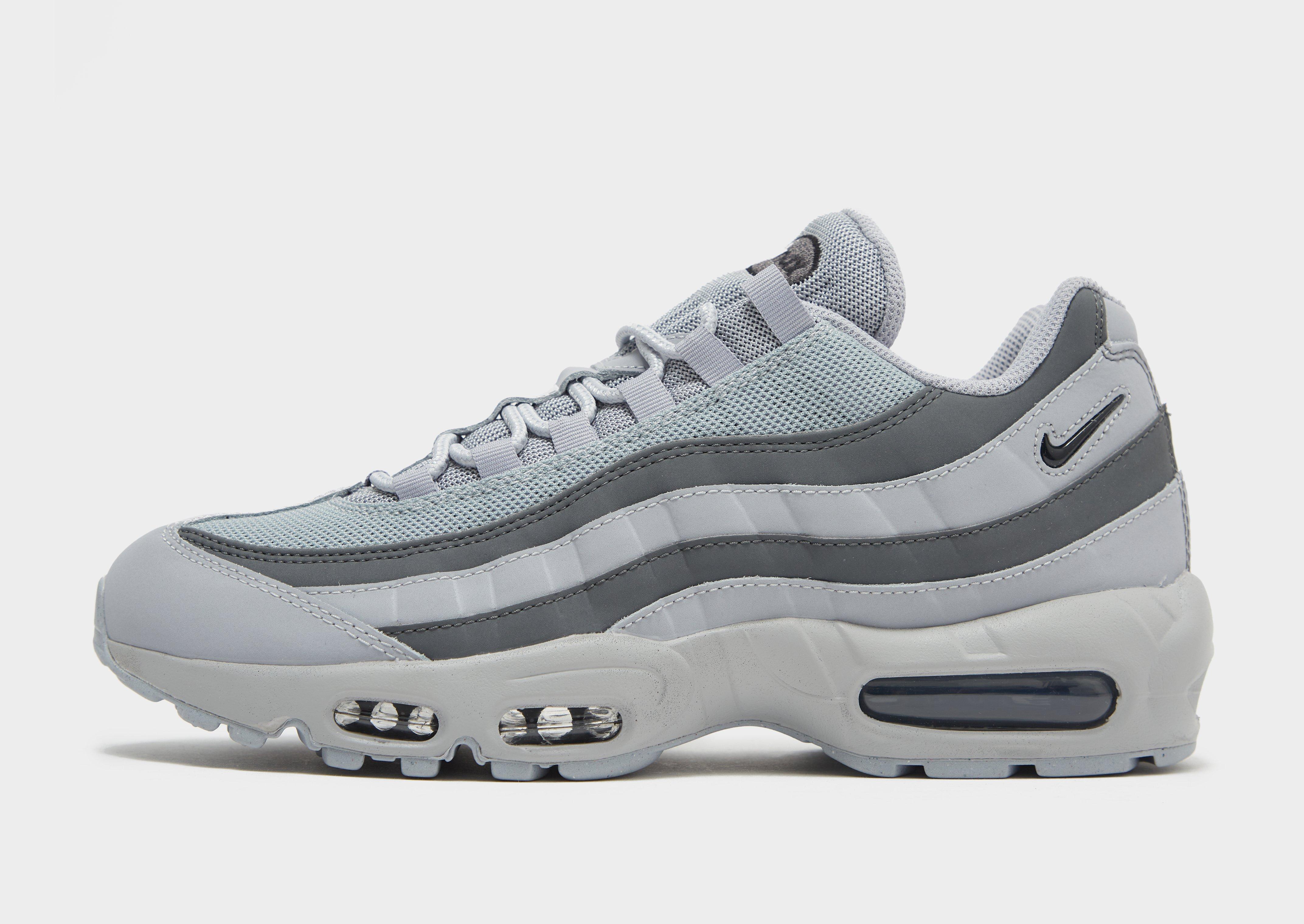 black and grey nike 95