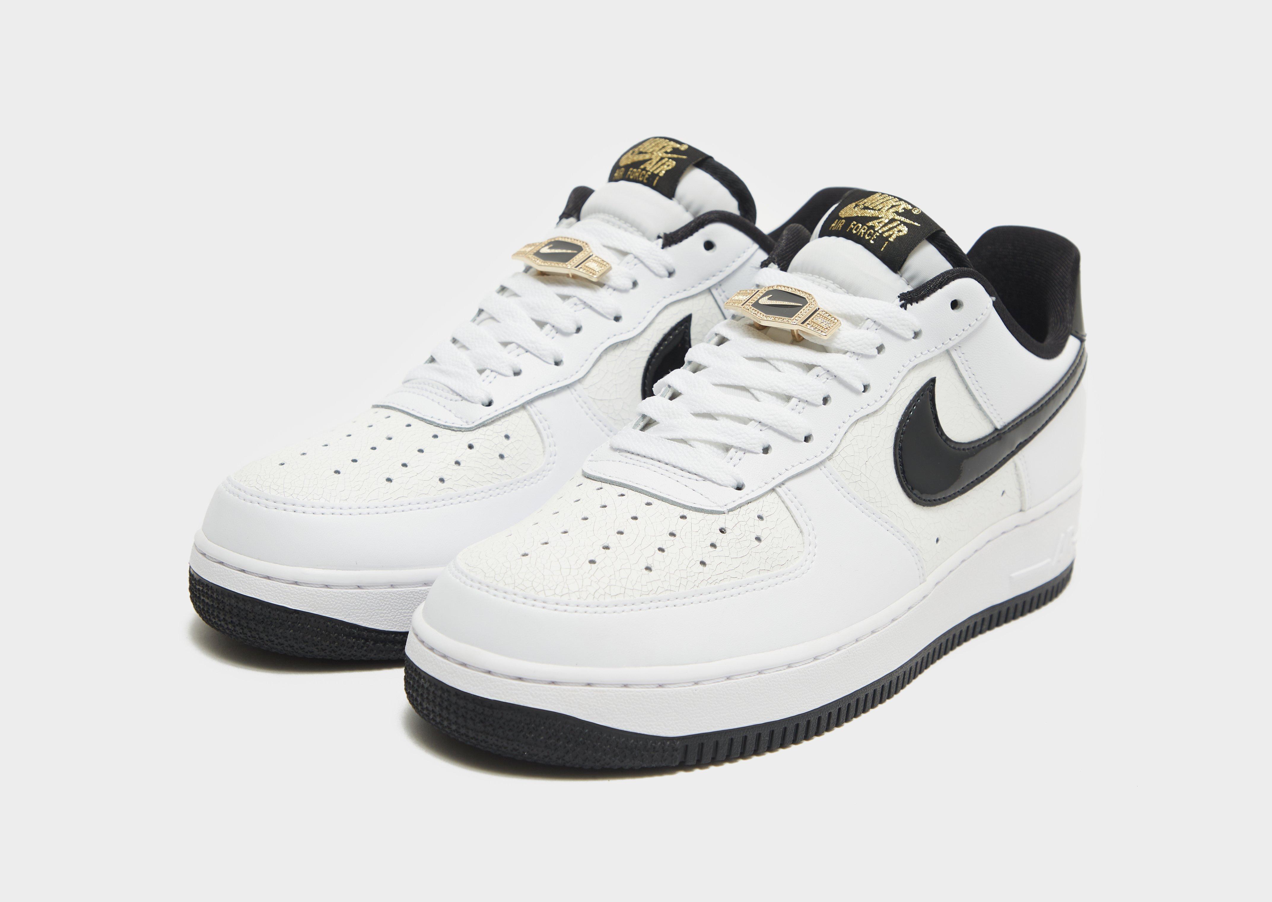 Nike Air Force 1 '07 LV8