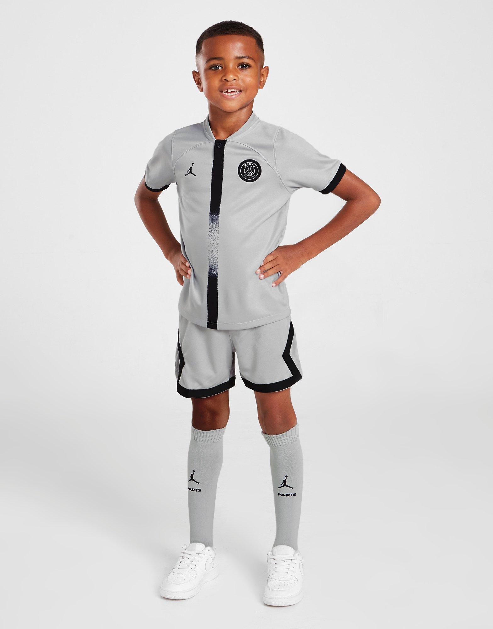 Jordan Paris Saint Germain 2022/23 Away Kit en Negro | JD España