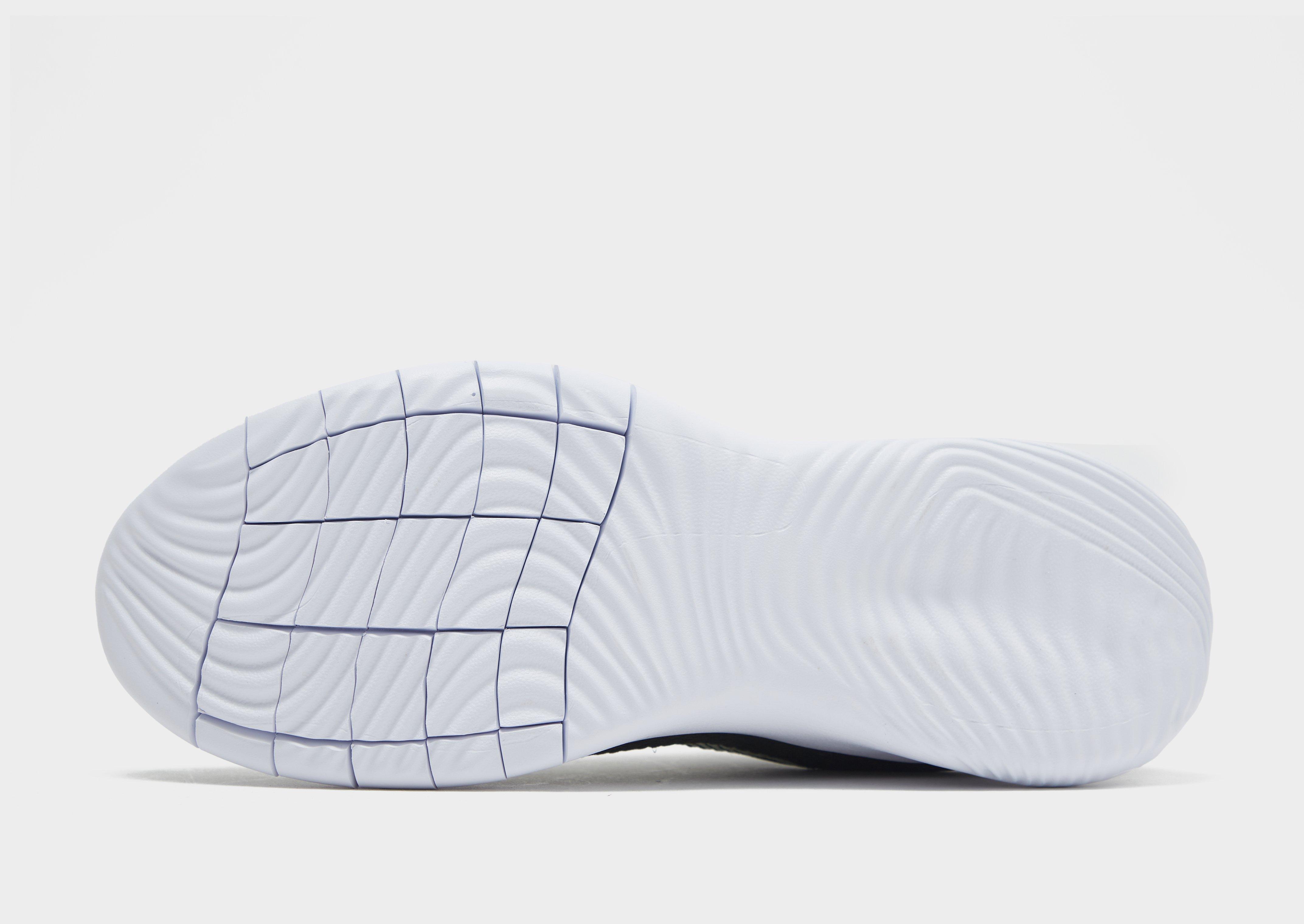 Nike Flex Experience Run 11