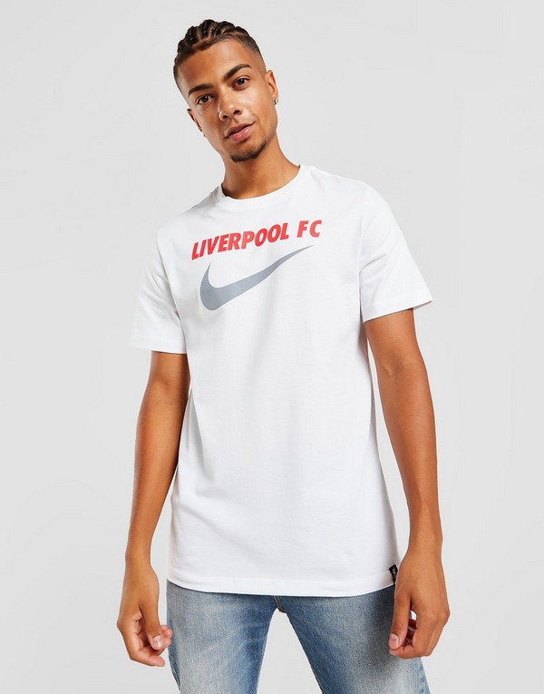 impactante Intensivo Misericordioso Nike Liverpool FC Swoosh T-Shirt en Blanco | JD Sports España