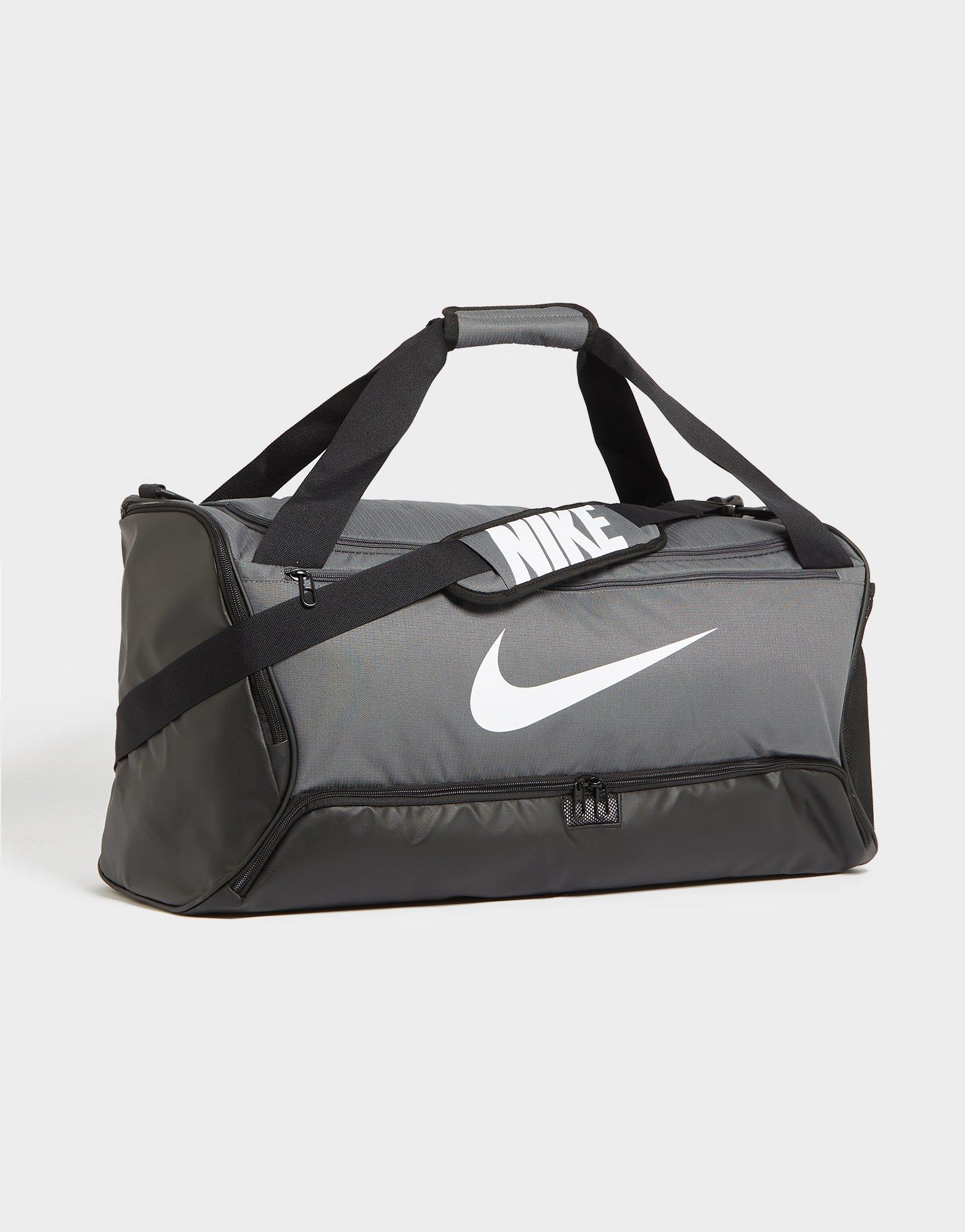 Nike Medium Brasilia Bag