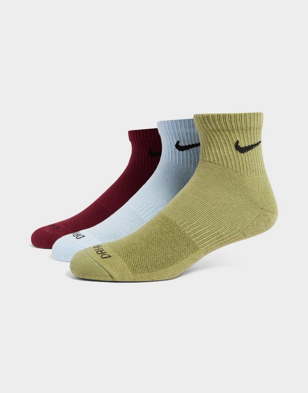 Nike pack de 3 calcetines Everyday+ Ankle en Multicolor | Sports España