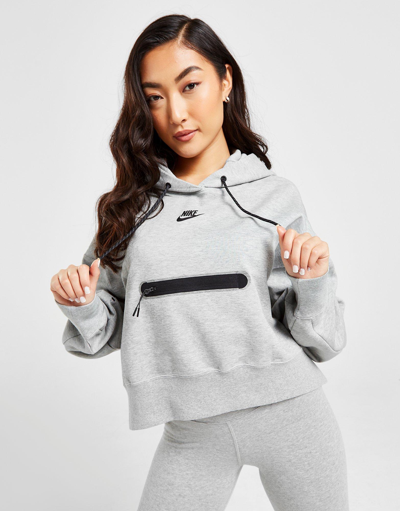 Nike Tech Fleece Essential Overhead Hoodie