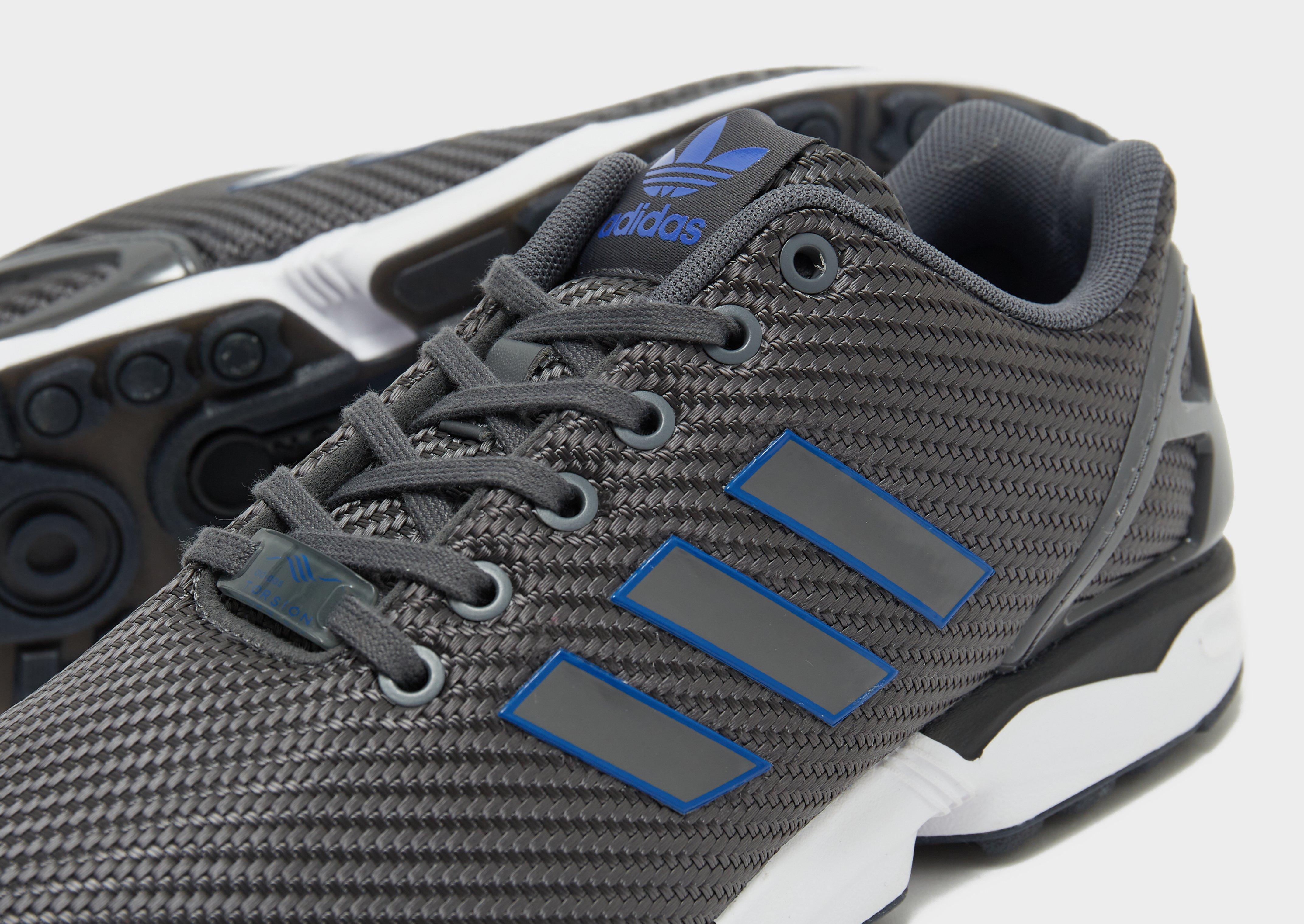 relajarse Considerar Requisitos adidas Originals ZX Flux en Gris | JD Sports España