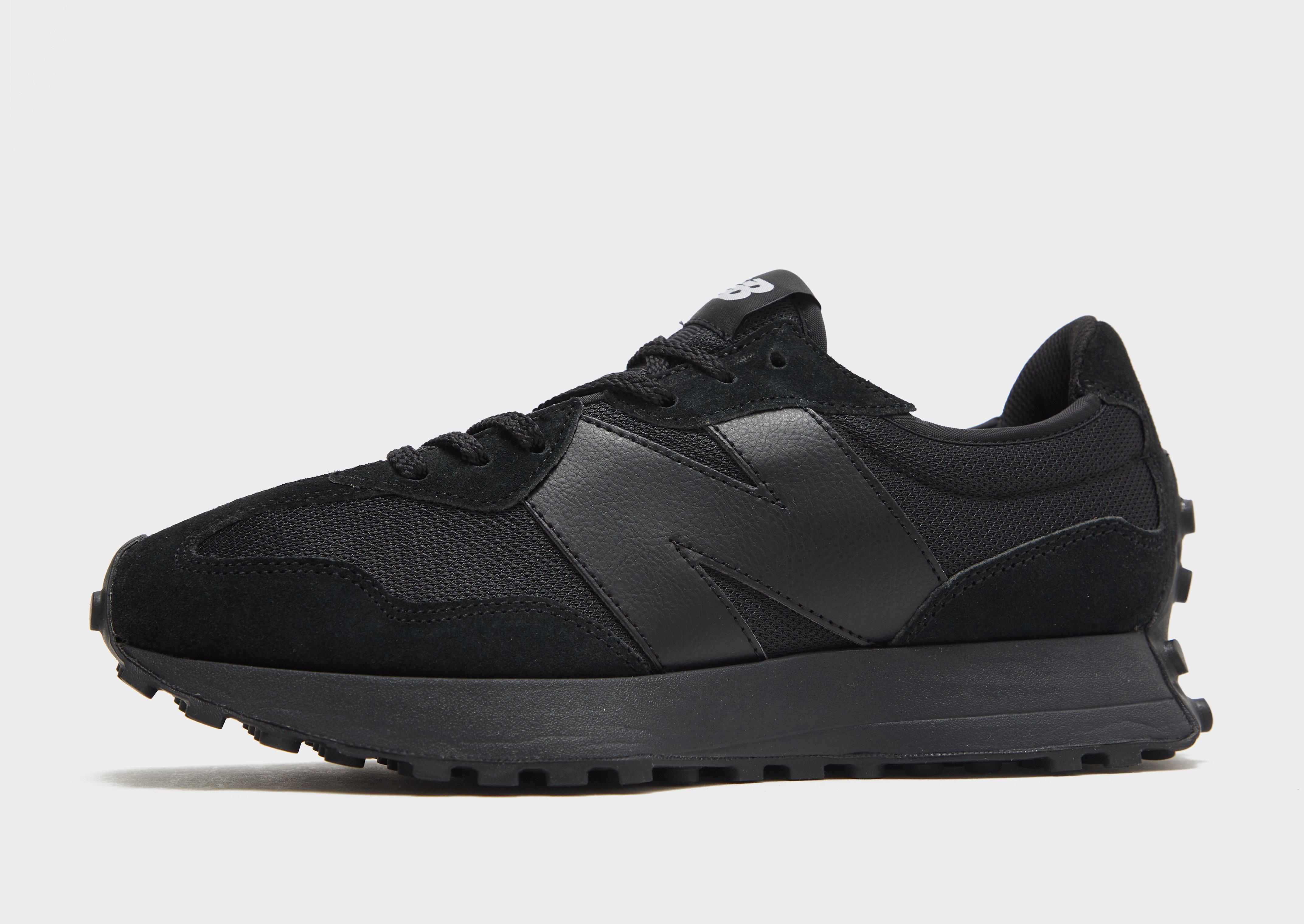 New balance on sale black black