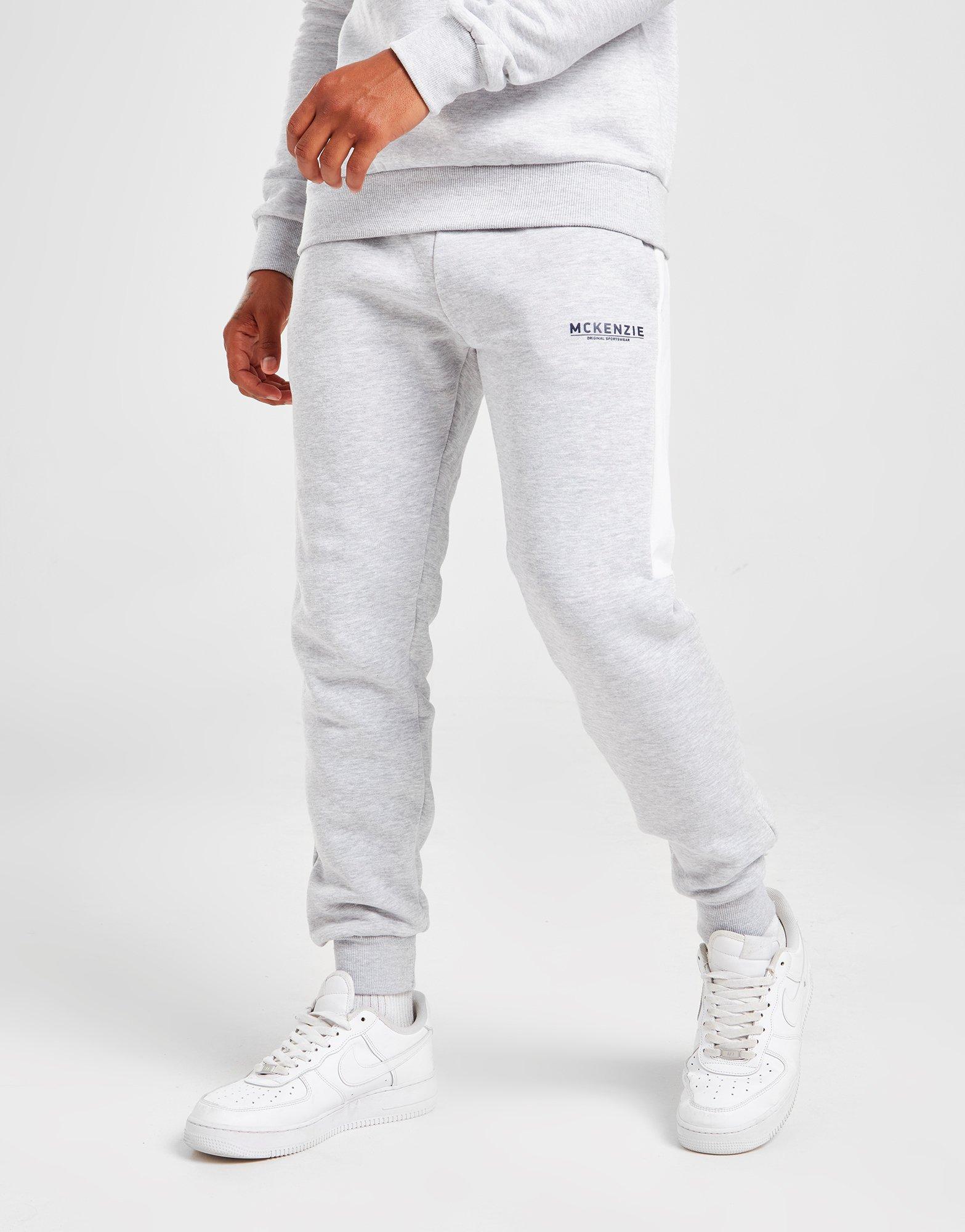 McKenzie pantalón de chándal Jude 2 en Gris | JD Sports