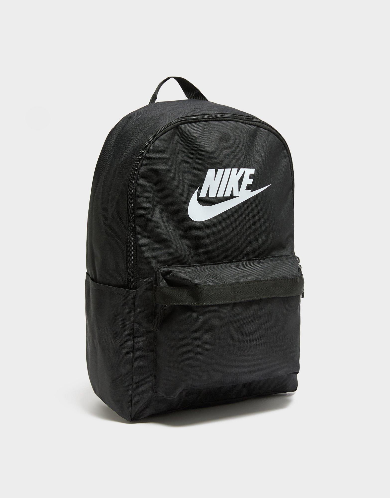 Nike Heritage 25L Backpack