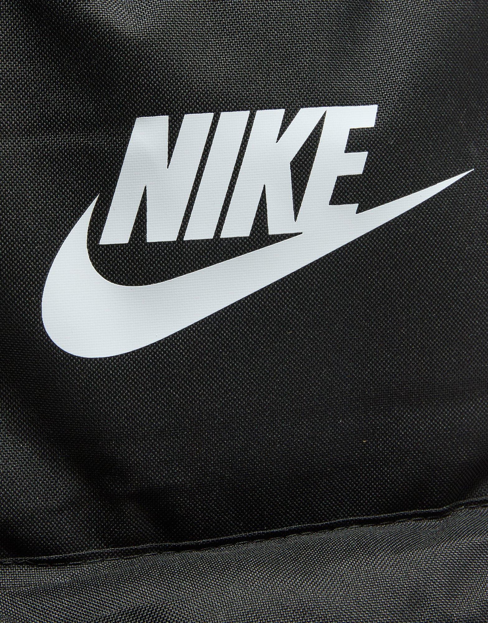 Nike Heritage 25L Backpack