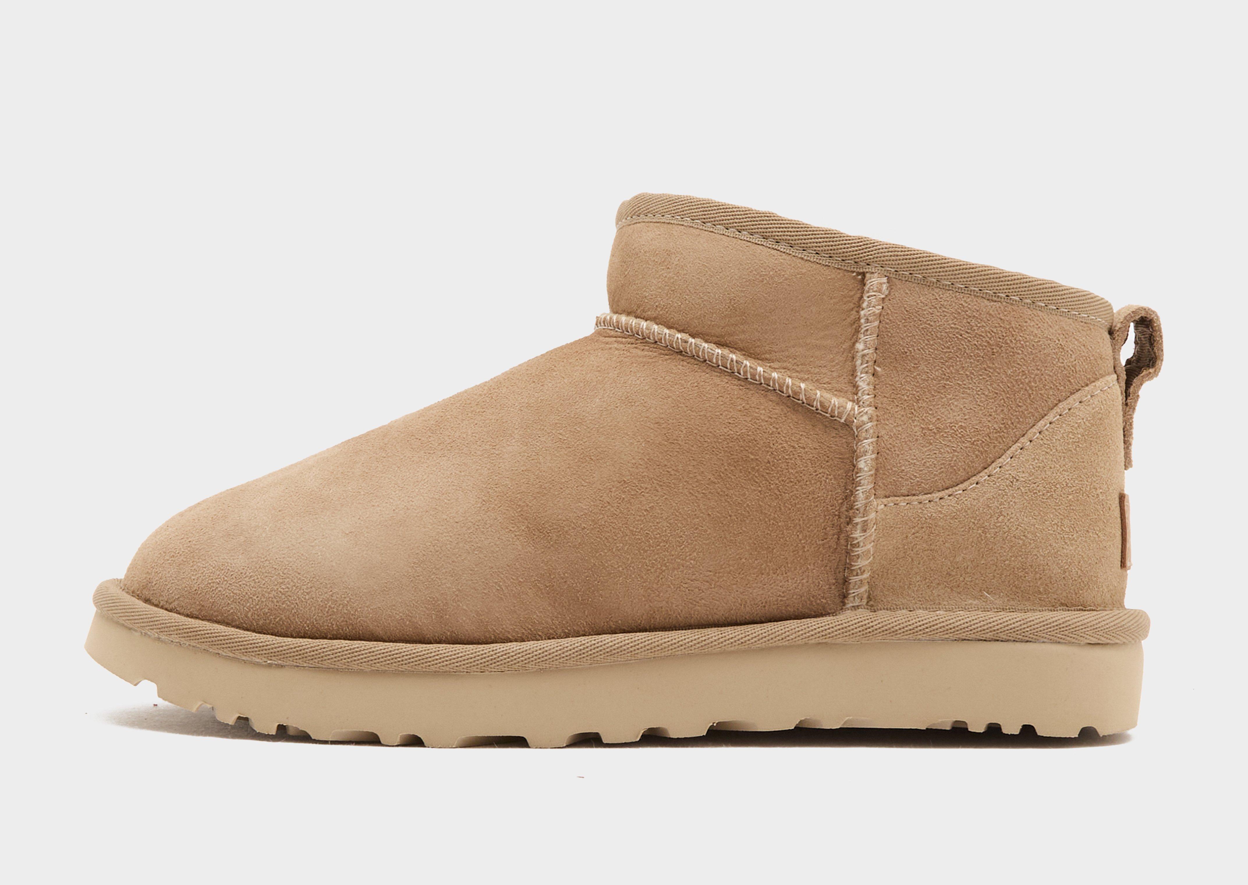 UGG Classic Ultra Mini Boots dames​ — foto 2 van 7