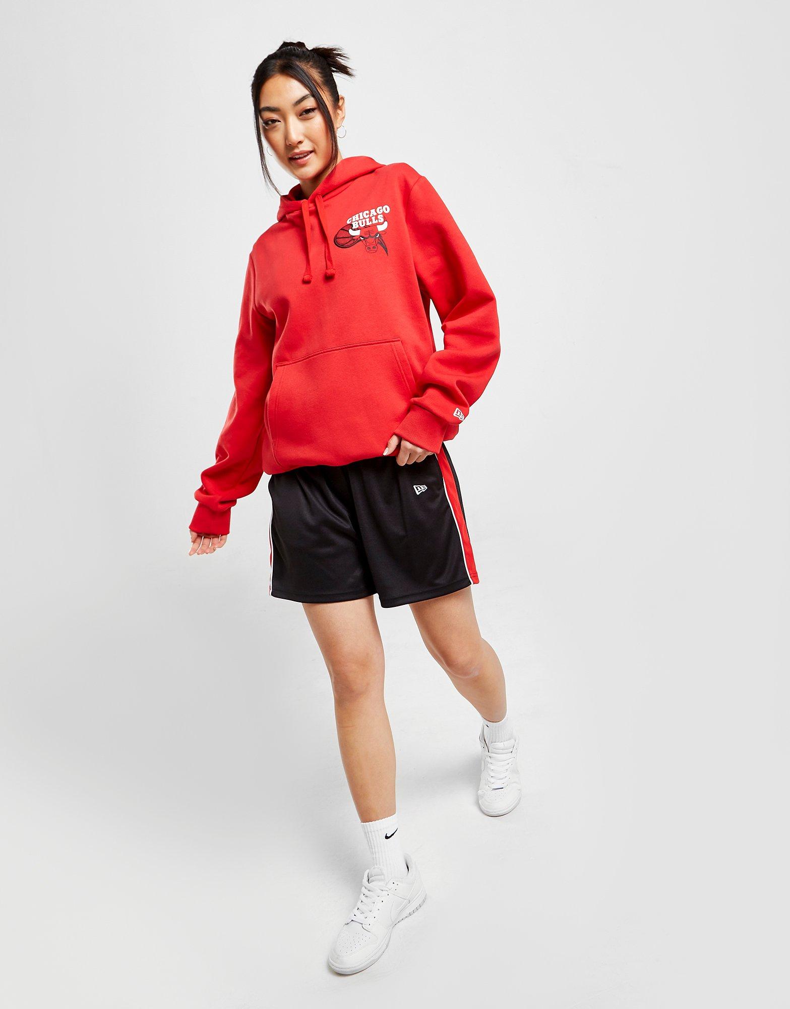 New Era NBA Chicago Bulls Back Graphic Hoodie