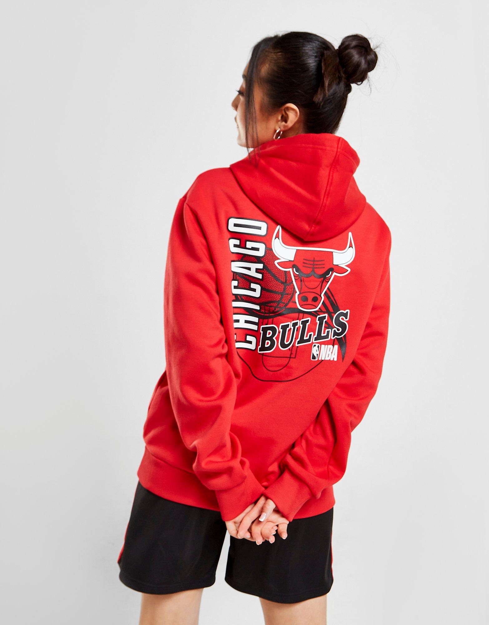 New Era NBA Chicago Bulls Back Graphic Hoodie