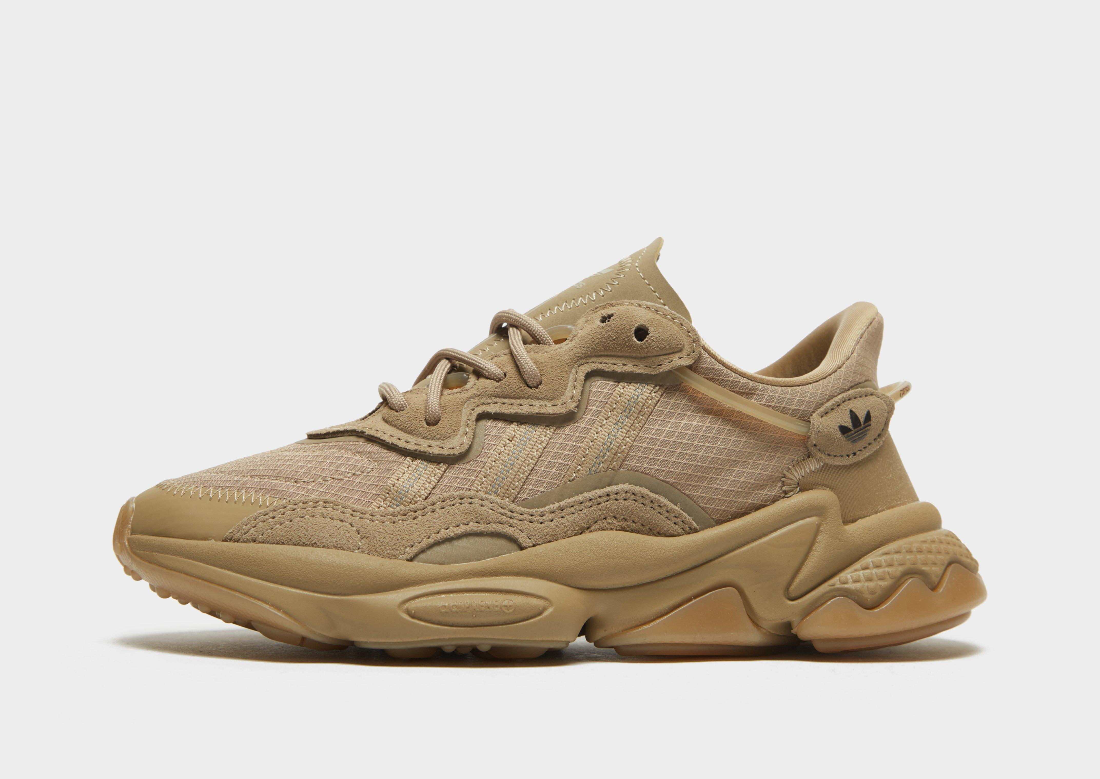 ozweego beige junior